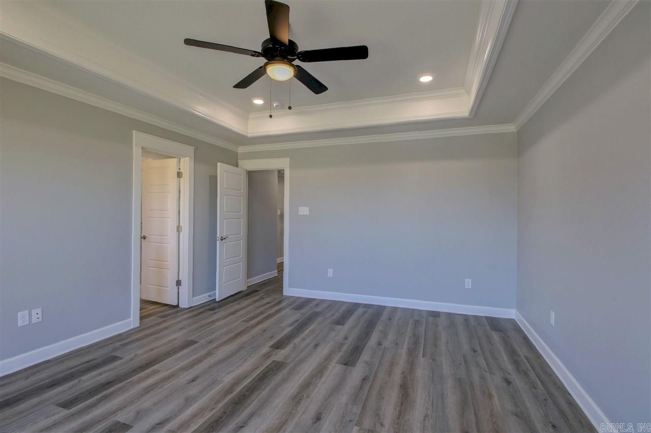 119 Corniche Ln