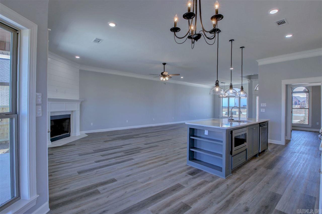 119 Corniche Ln