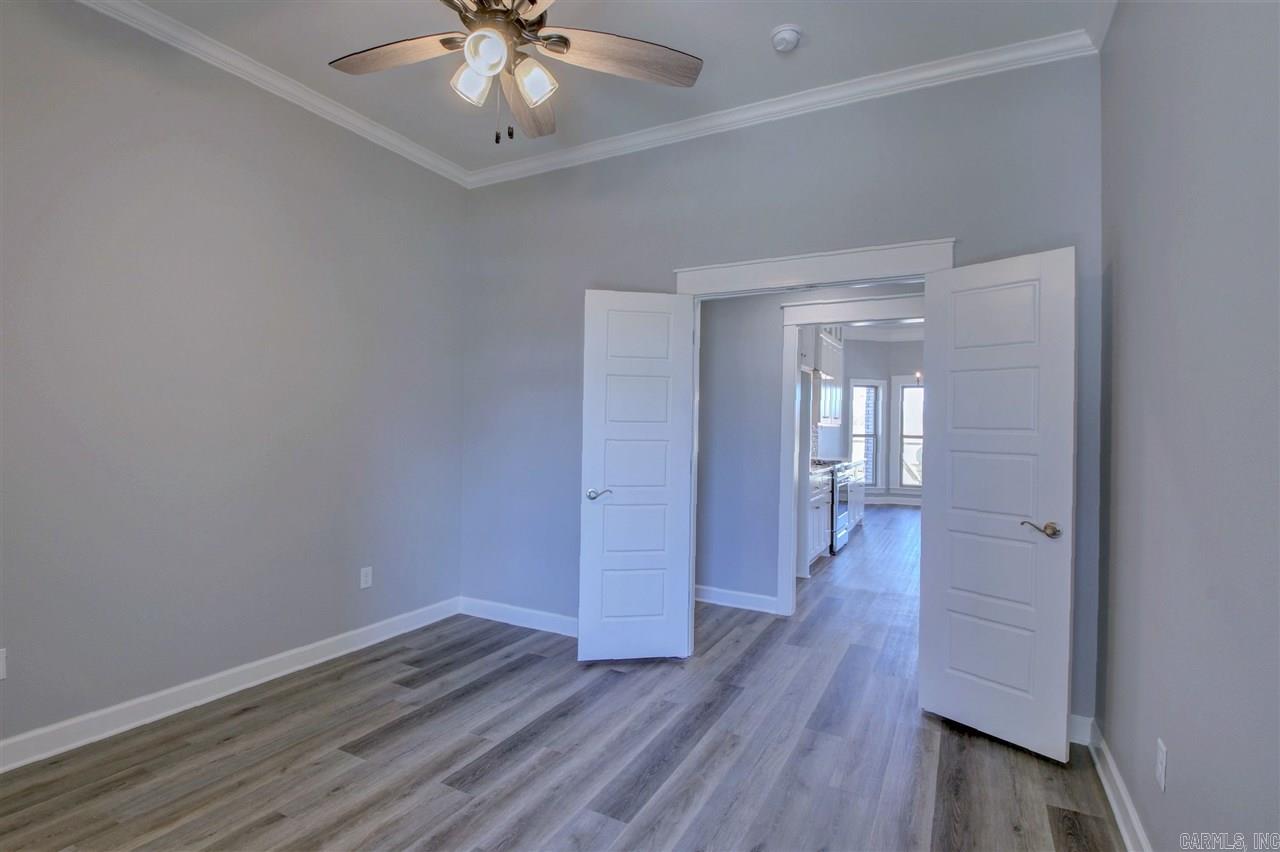 119 Corniche Ln