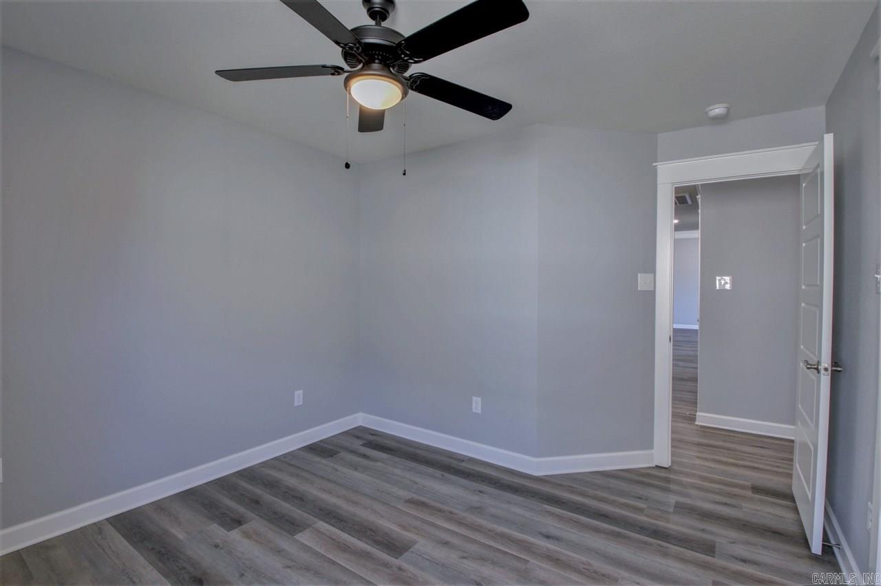 119 Corniche Ln