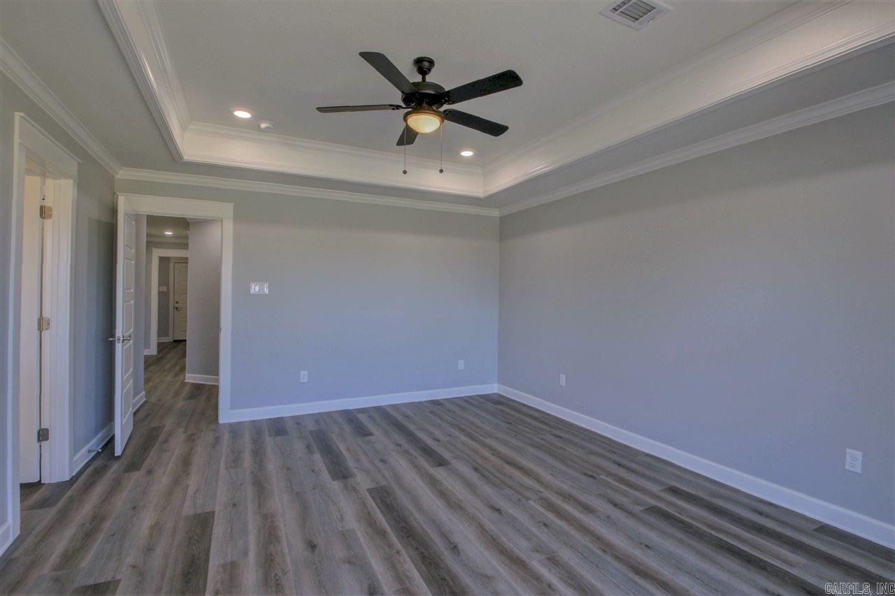 119 Corniche Ln