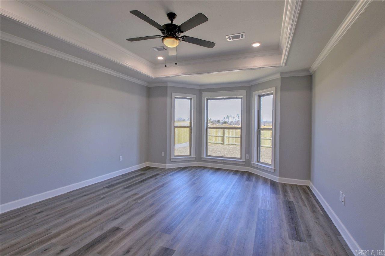119 Corniche Ln