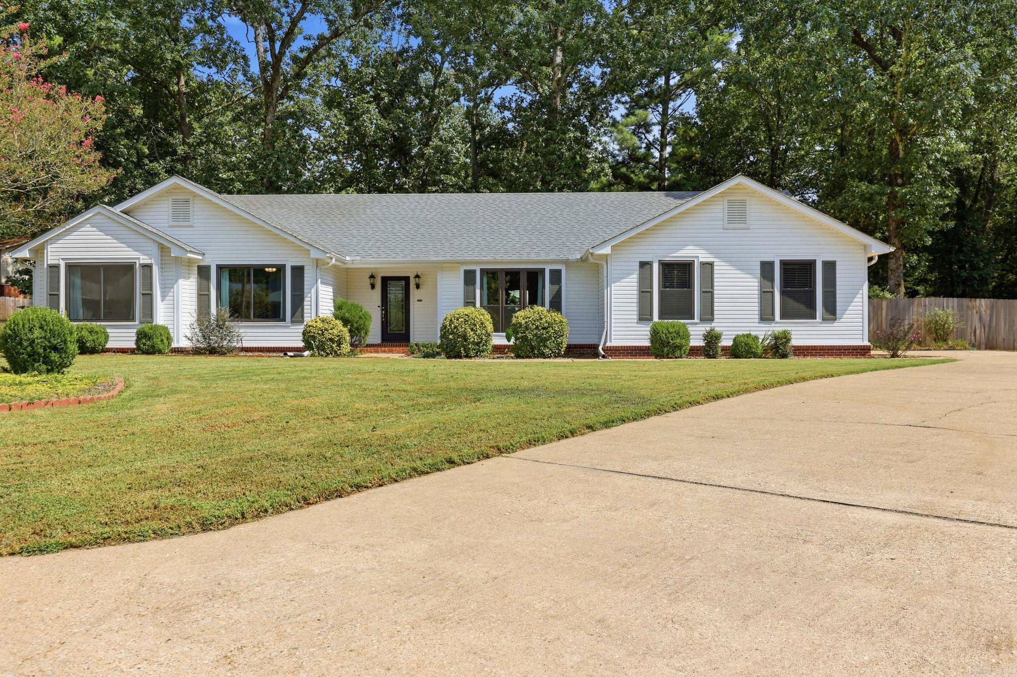 2521 Hickorynut Court