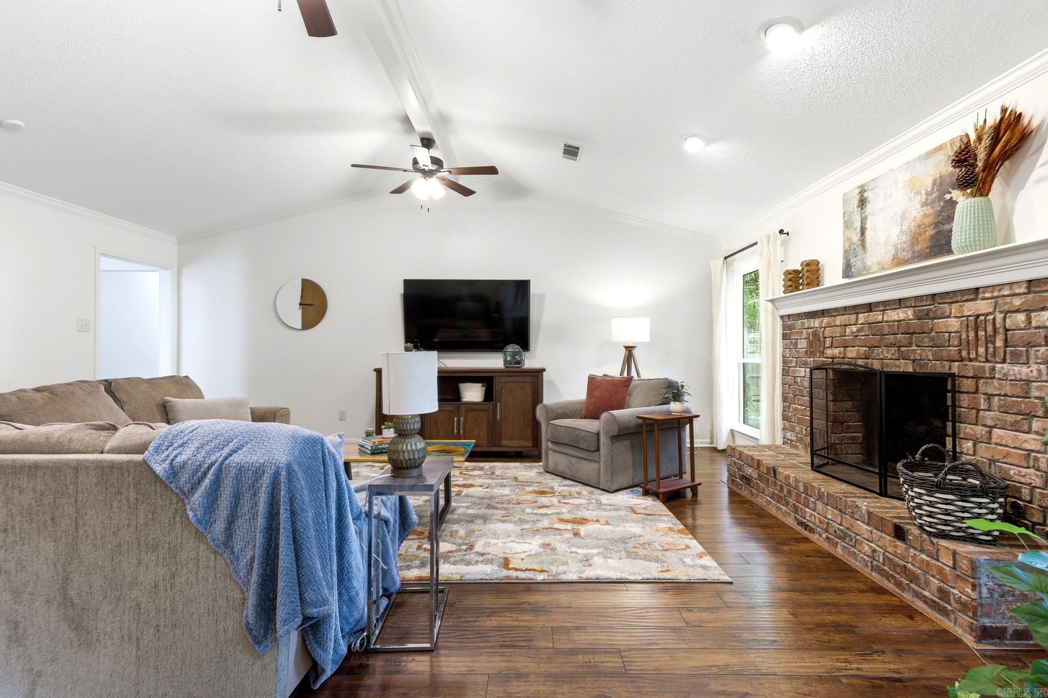 2521 Hickorynut Court