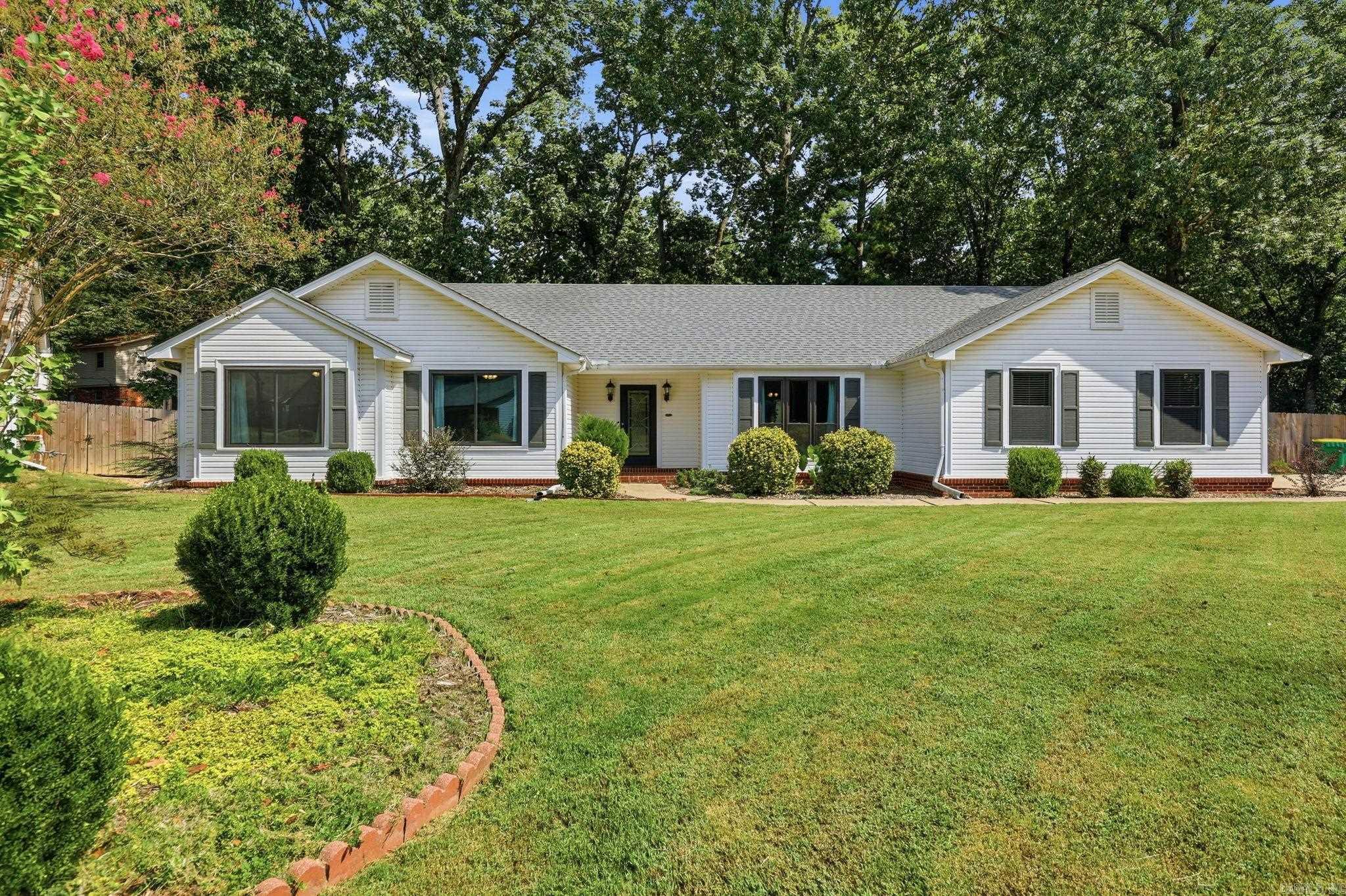 2521 Hickorynut Court