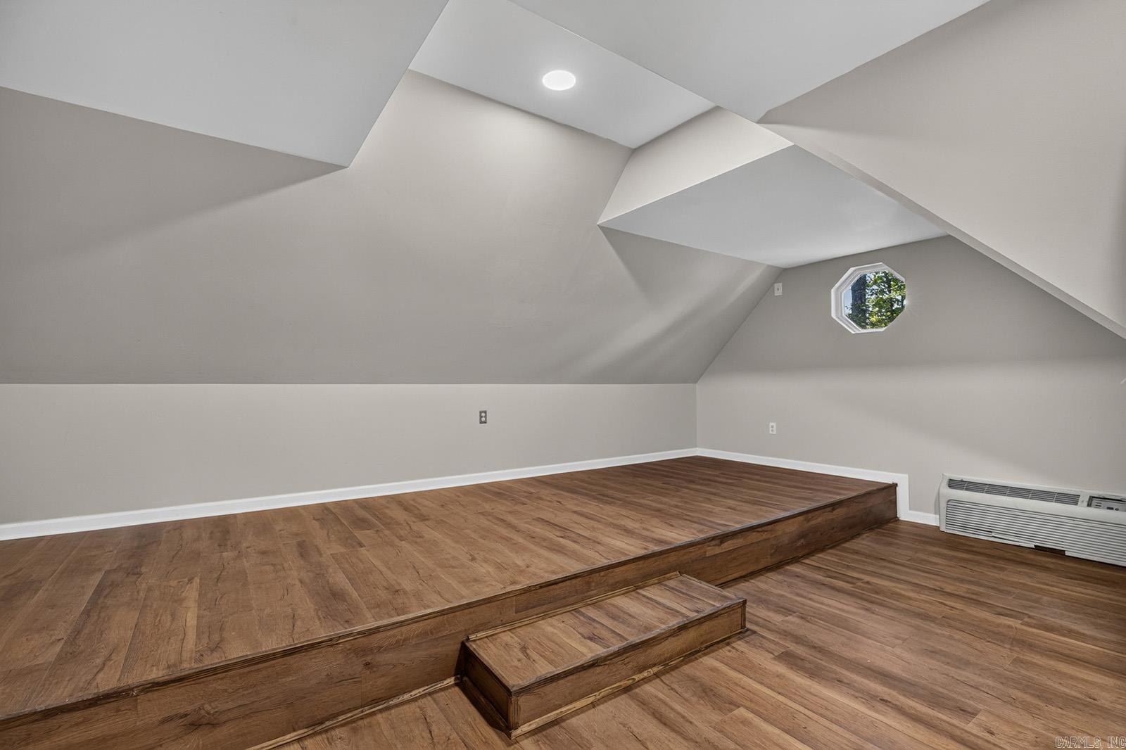 86 Bame Cir