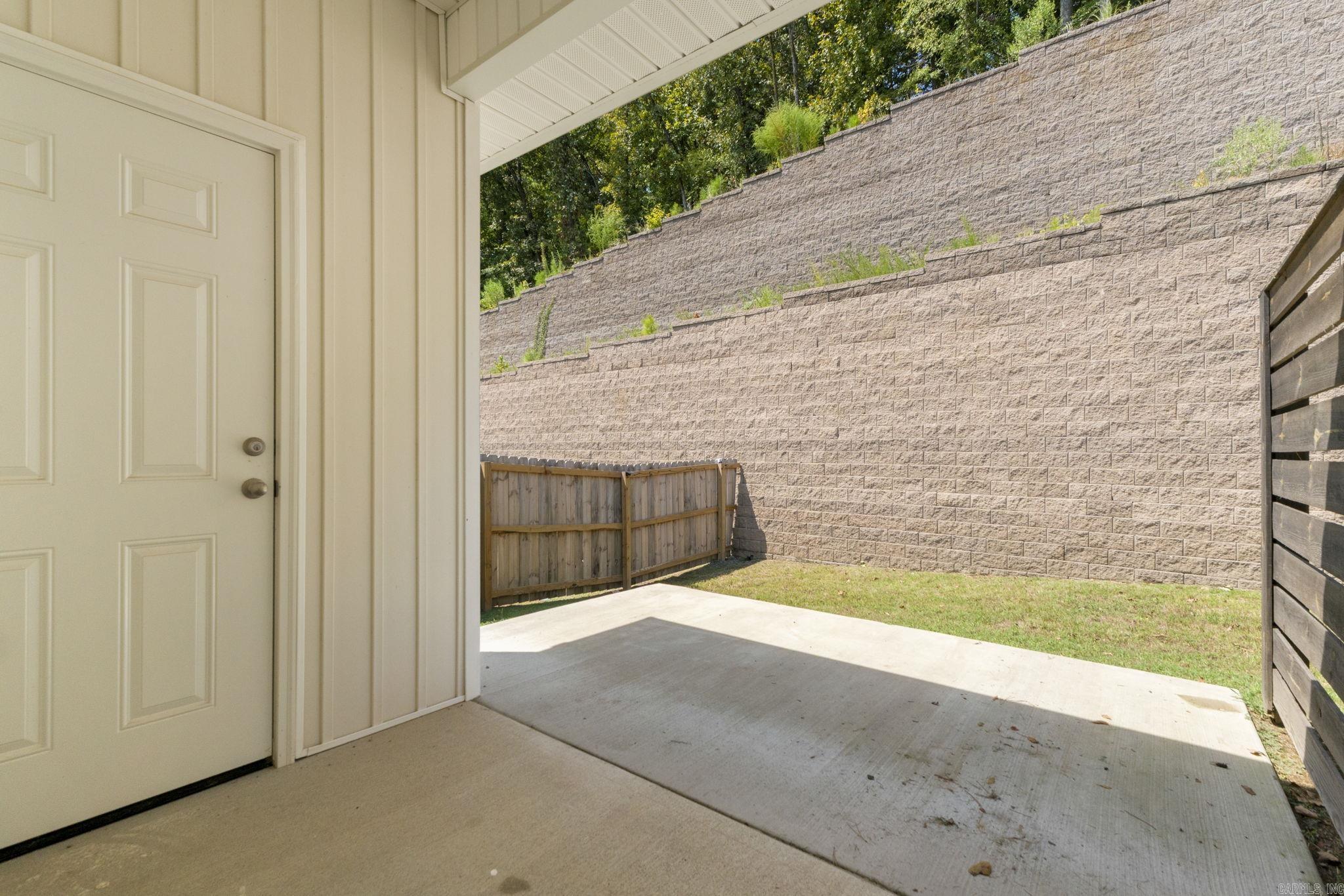 25 Wolfsbridge Loop