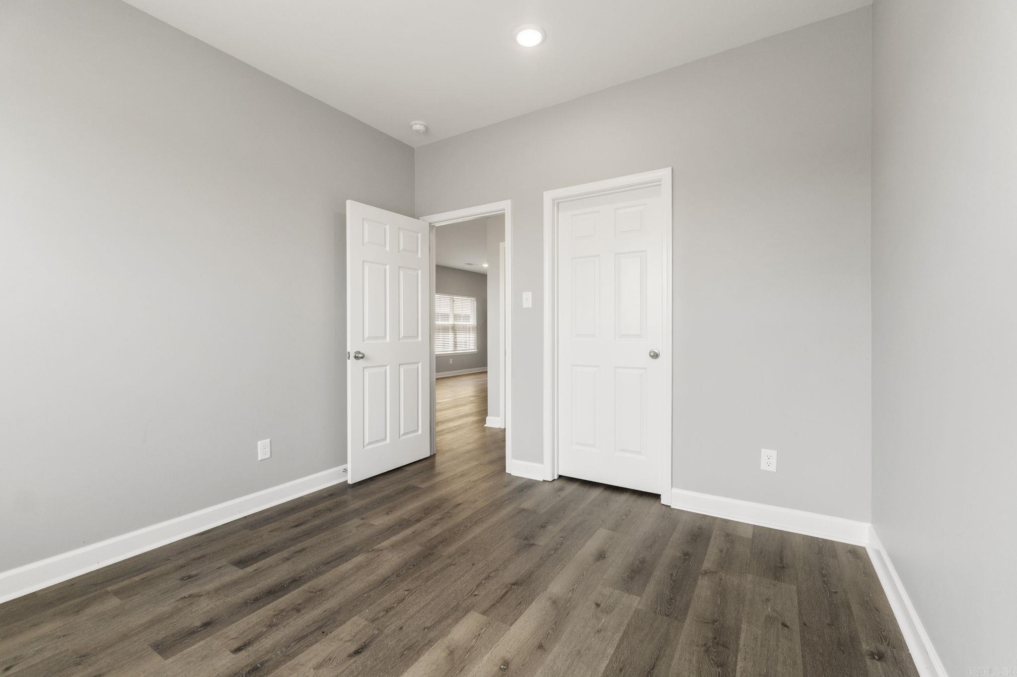 25 Wolfsbridge Loop