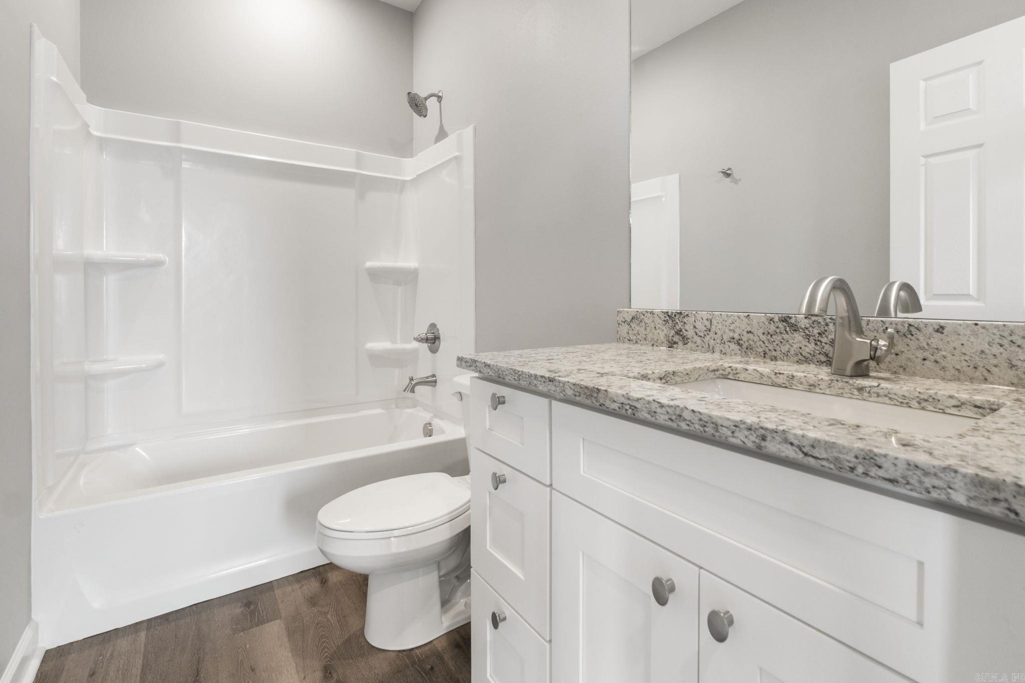 25 Wolfsbridge Loop