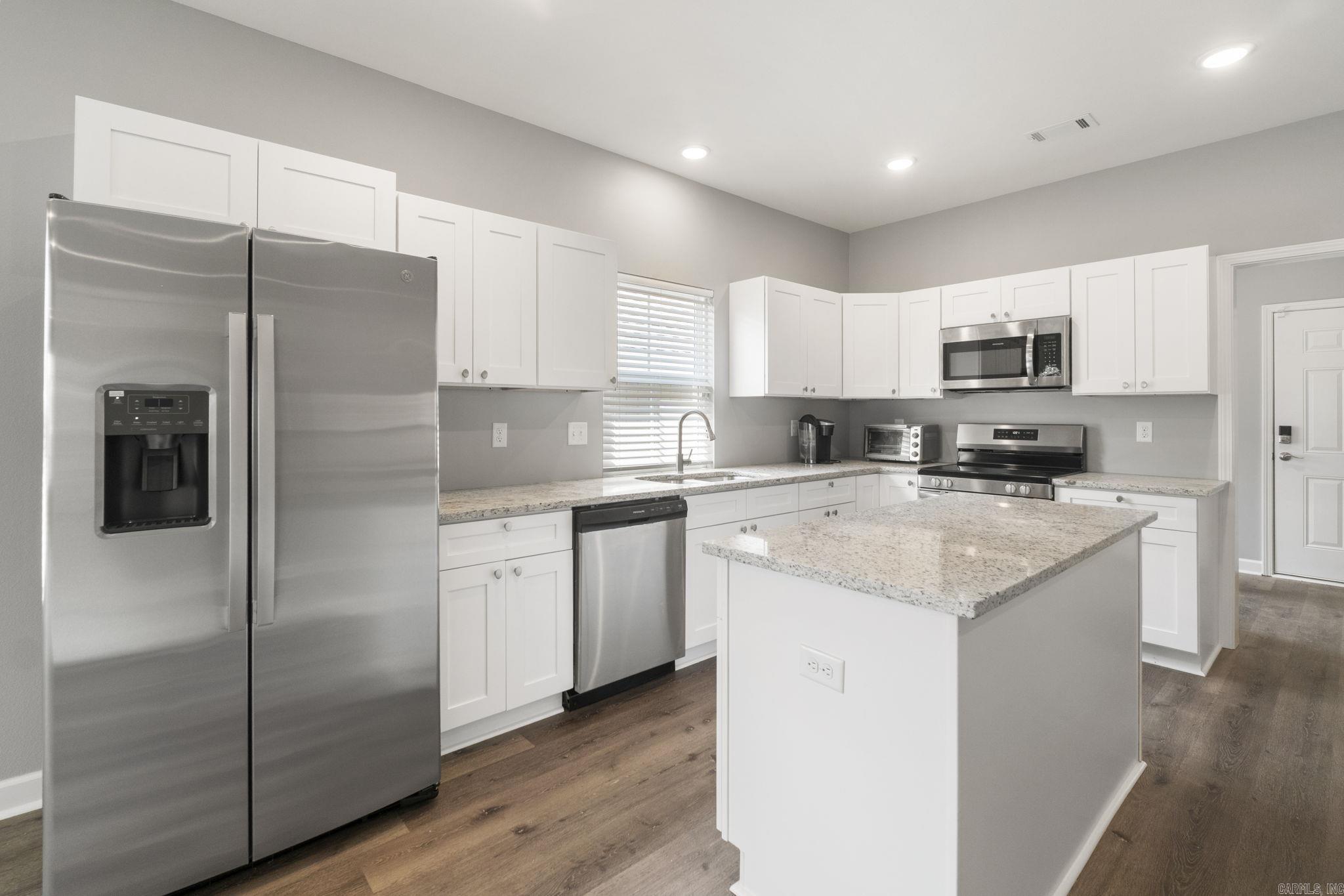 25 Wolfsbridge Loop