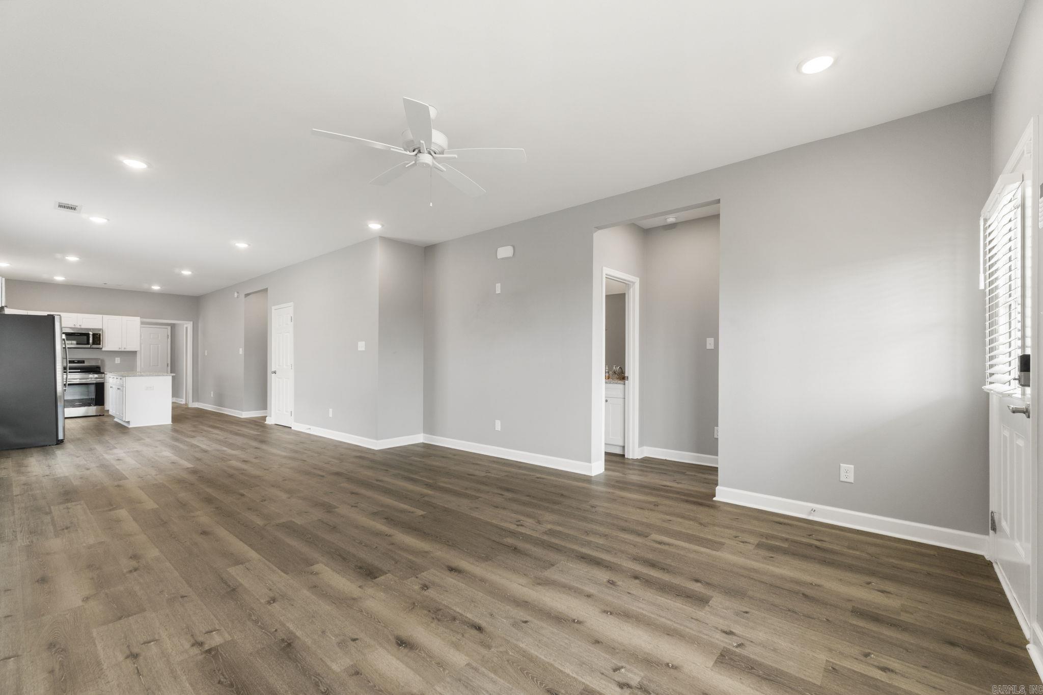 25 Wolfsbridge Loop