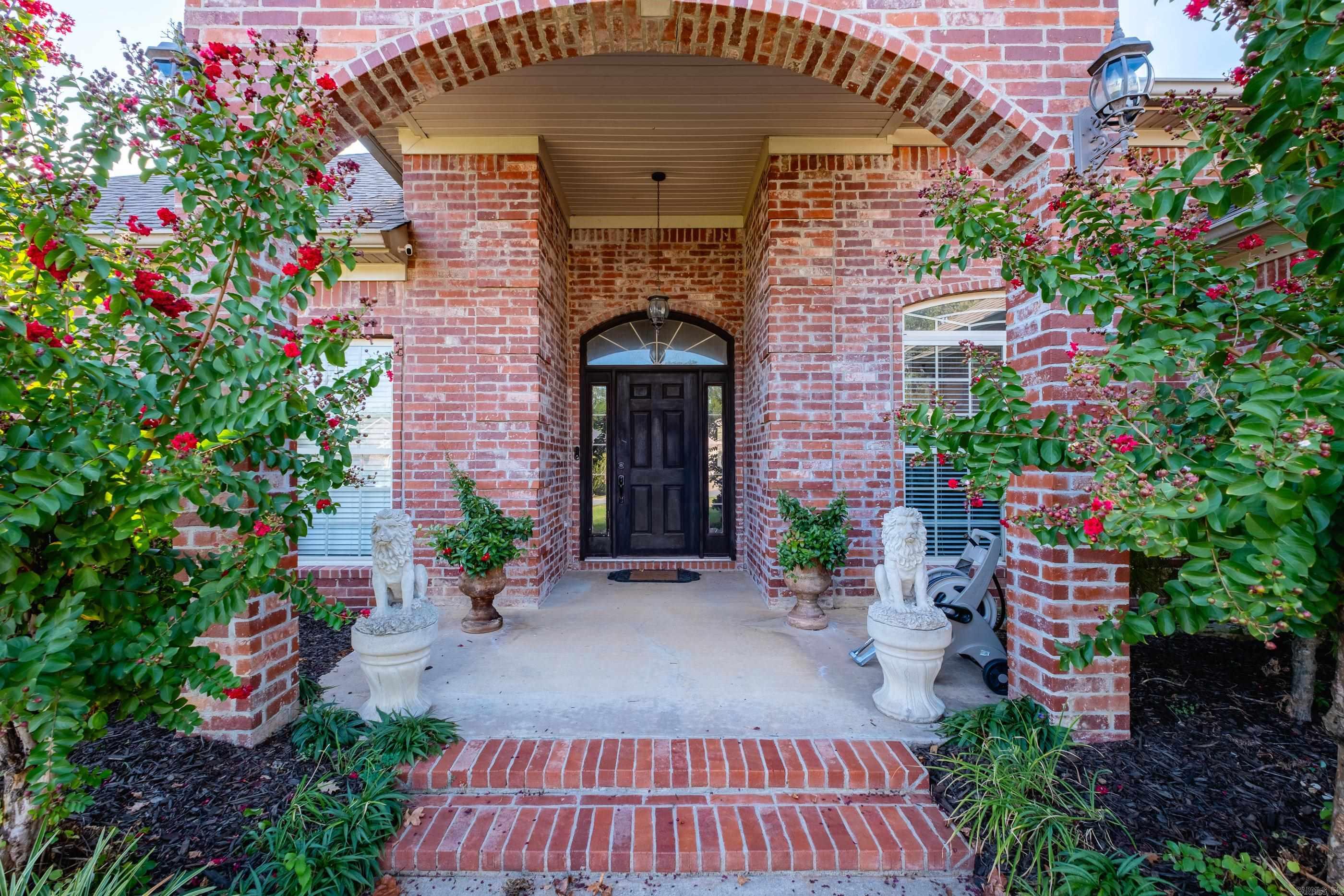 116 Valderrama Drive