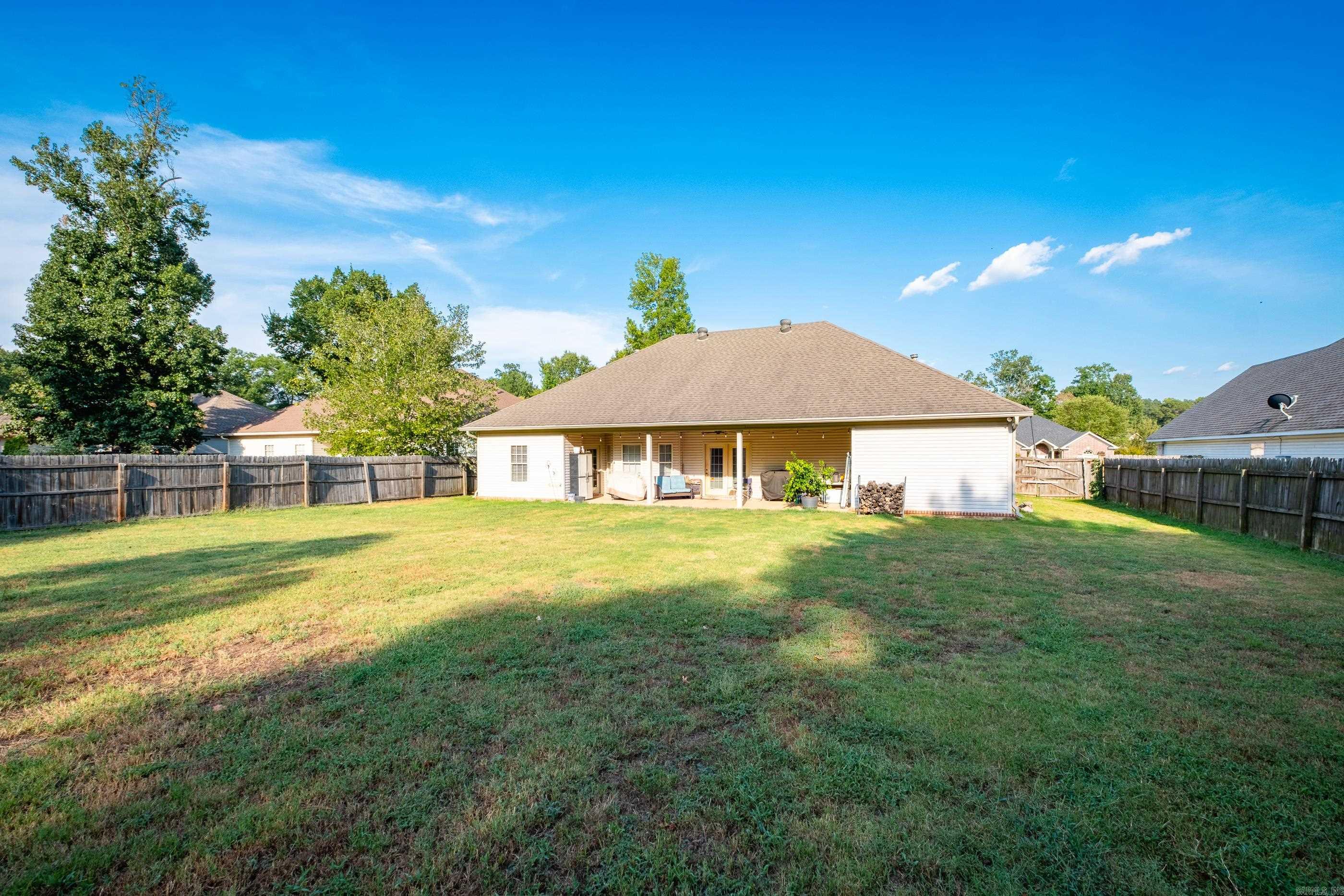 116 Valderrama Drive