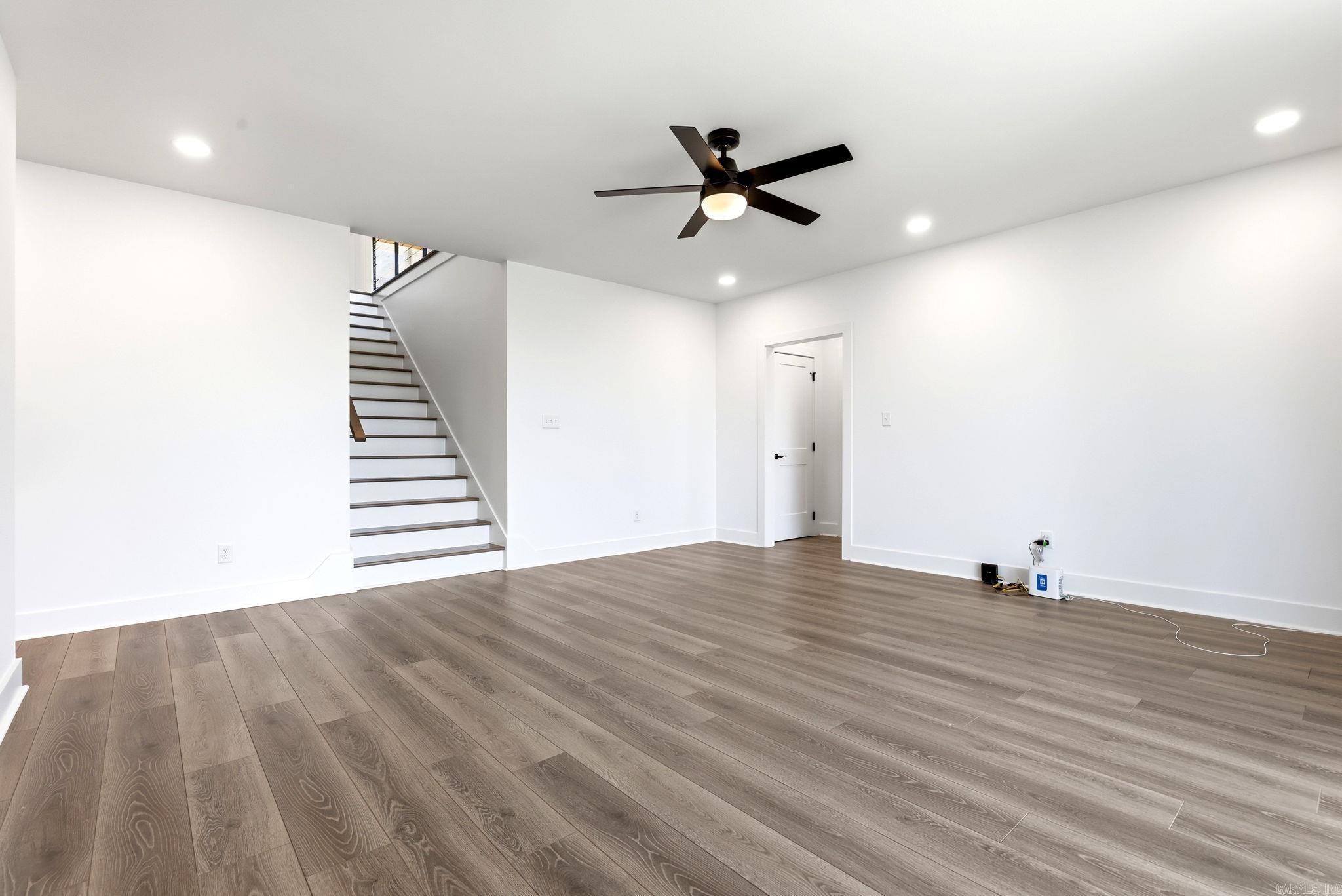 83 Tournay Circle
