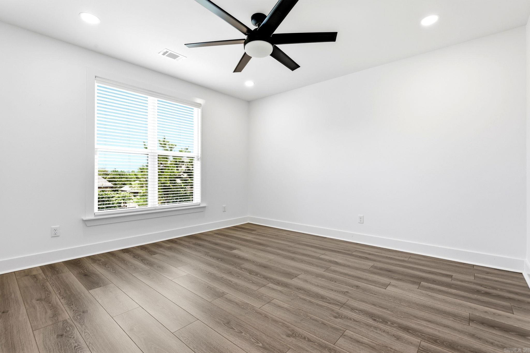 83 Tournay Circle