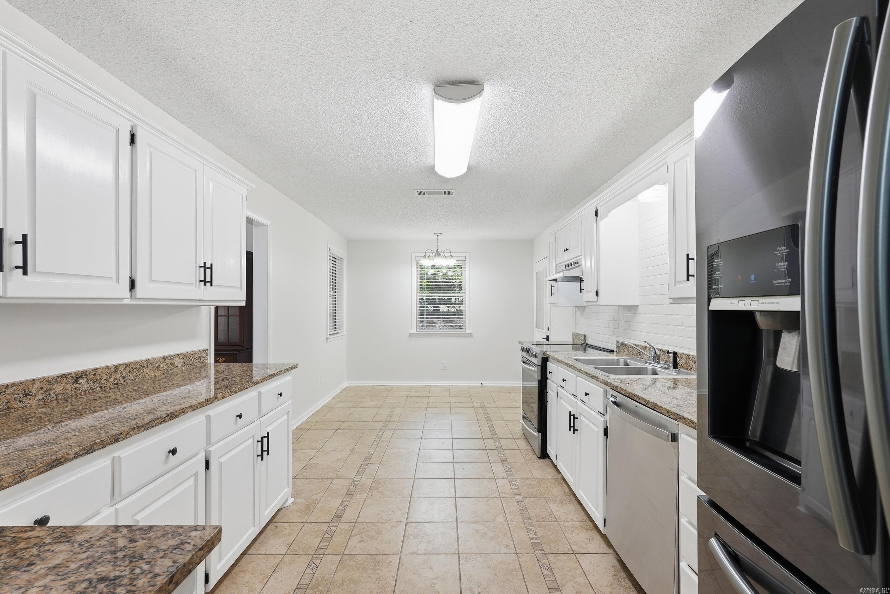 3202 Highway 290