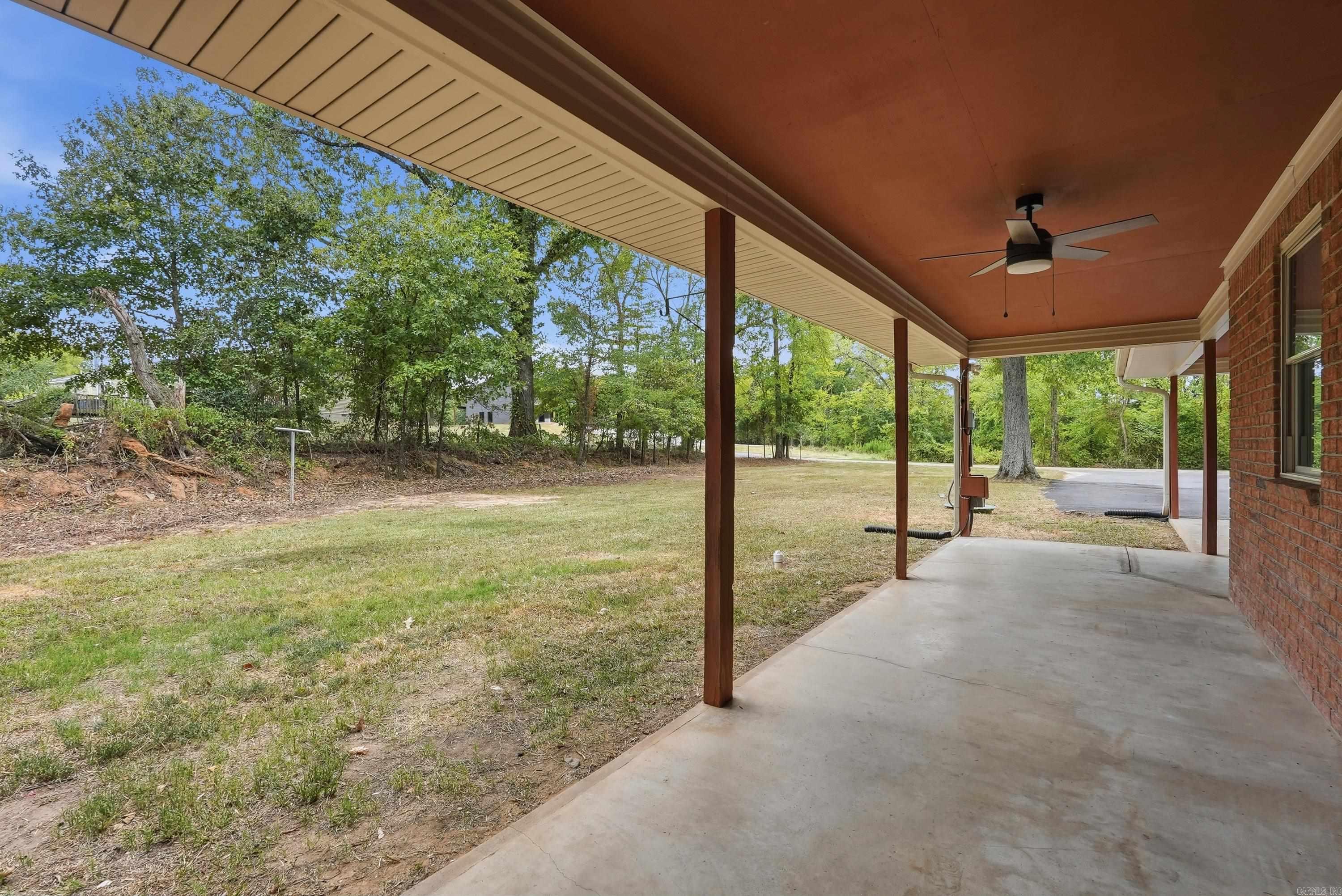 3202 Highway 290