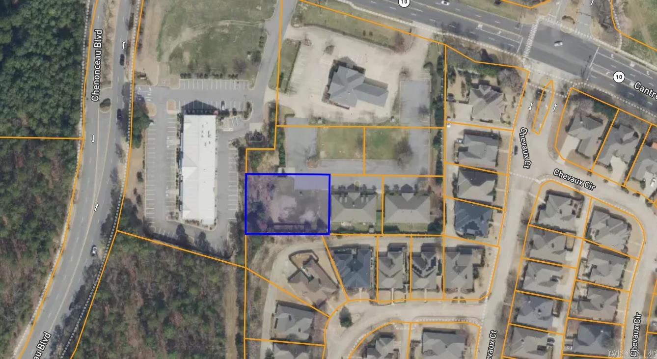 Lot 4 Chevaux Circle