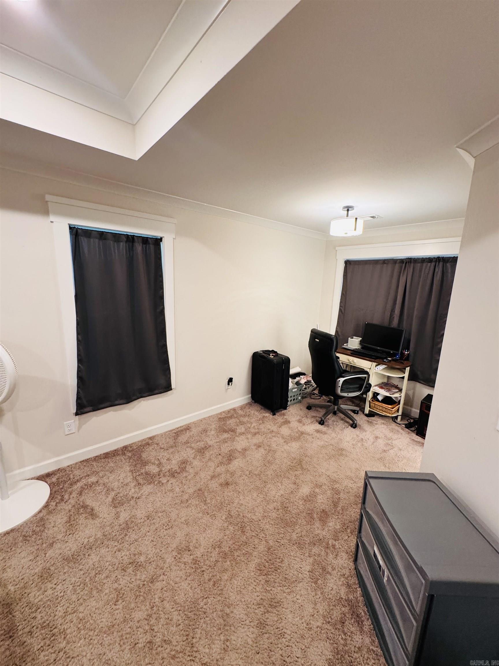 222 Promenade Cir