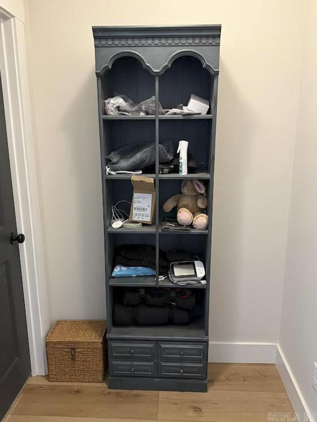 222 Promenade Cir