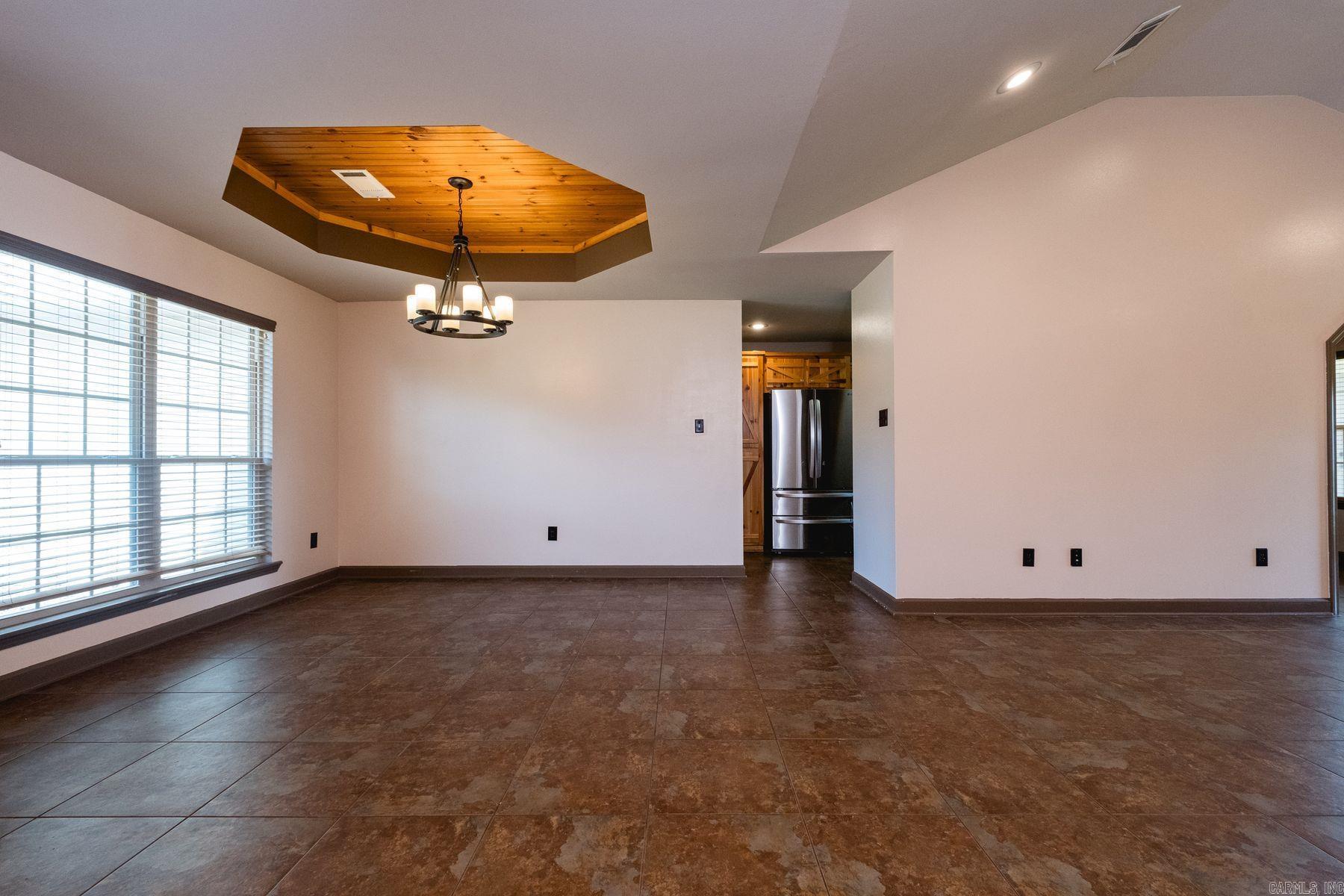 4951 Dixie Lane