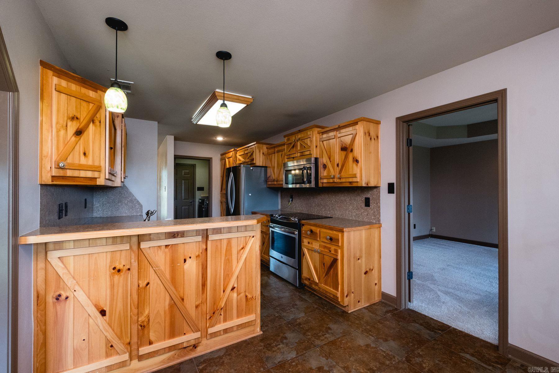 4951 Dixie Lane