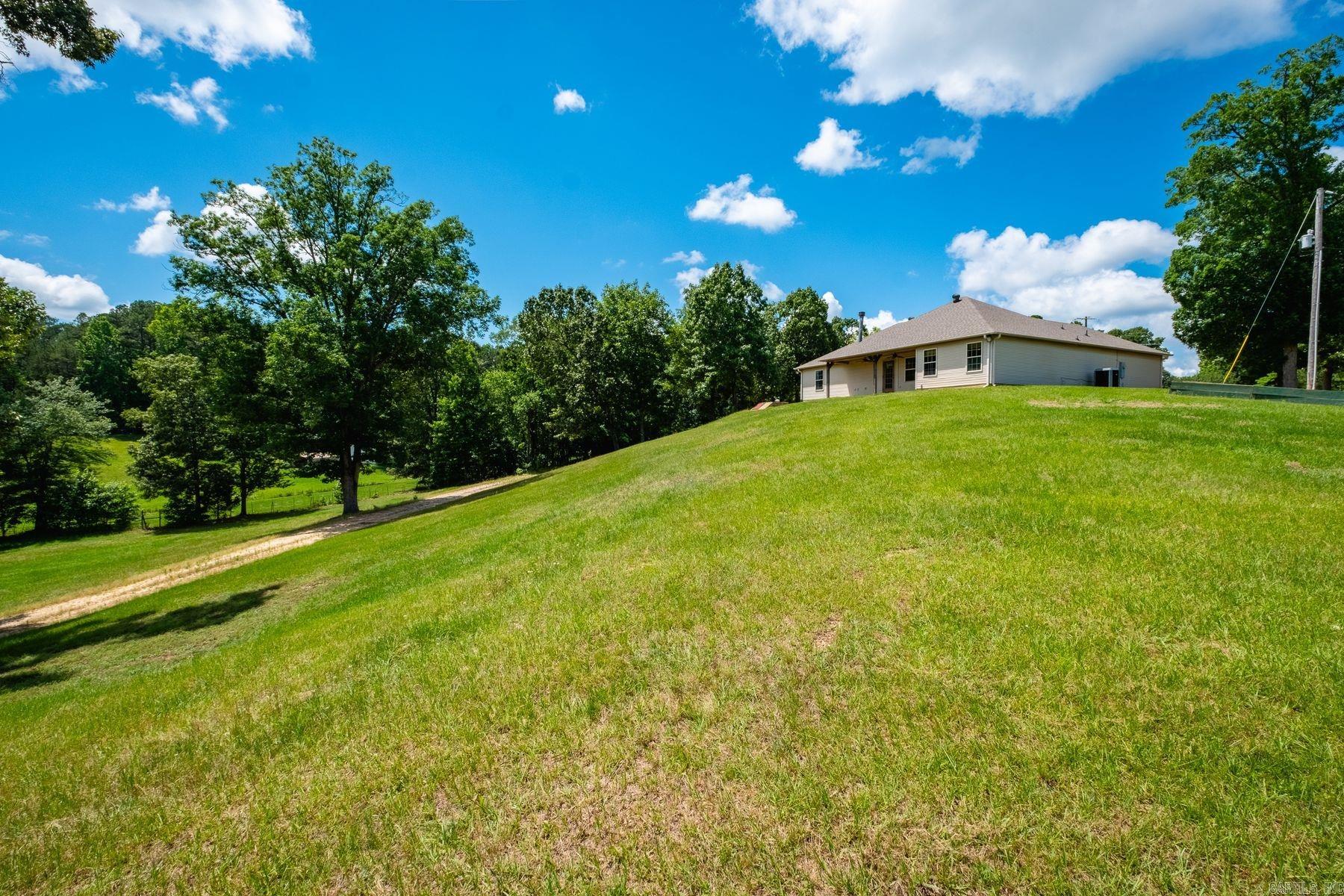 4951 Dixie Lane