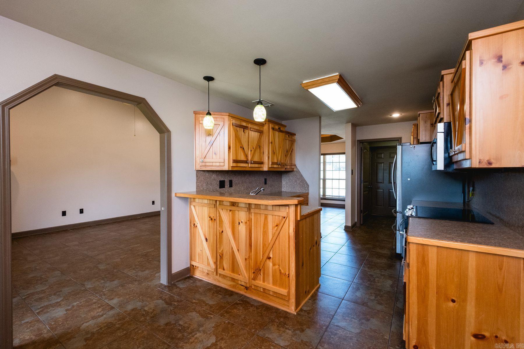 4951 Dixie Lane
