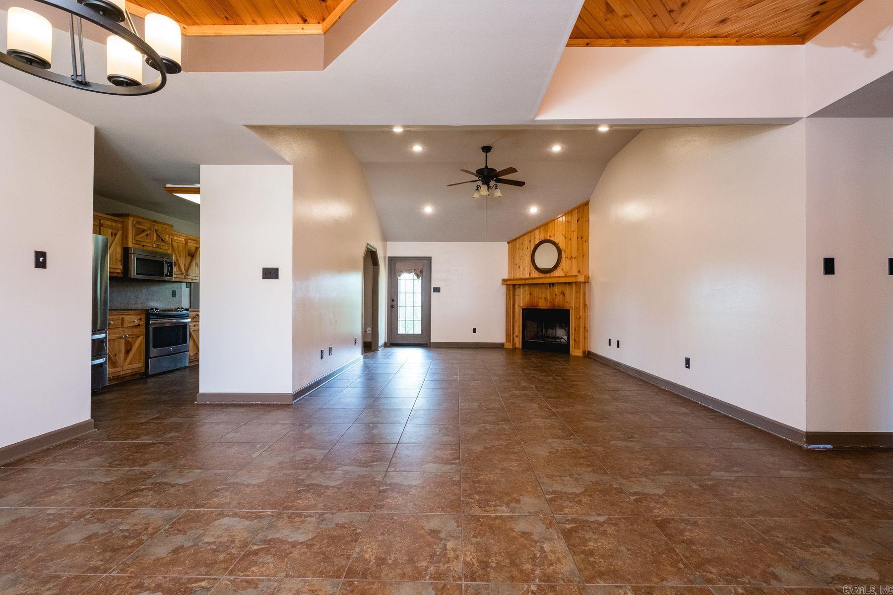 4951 Dixie Lane