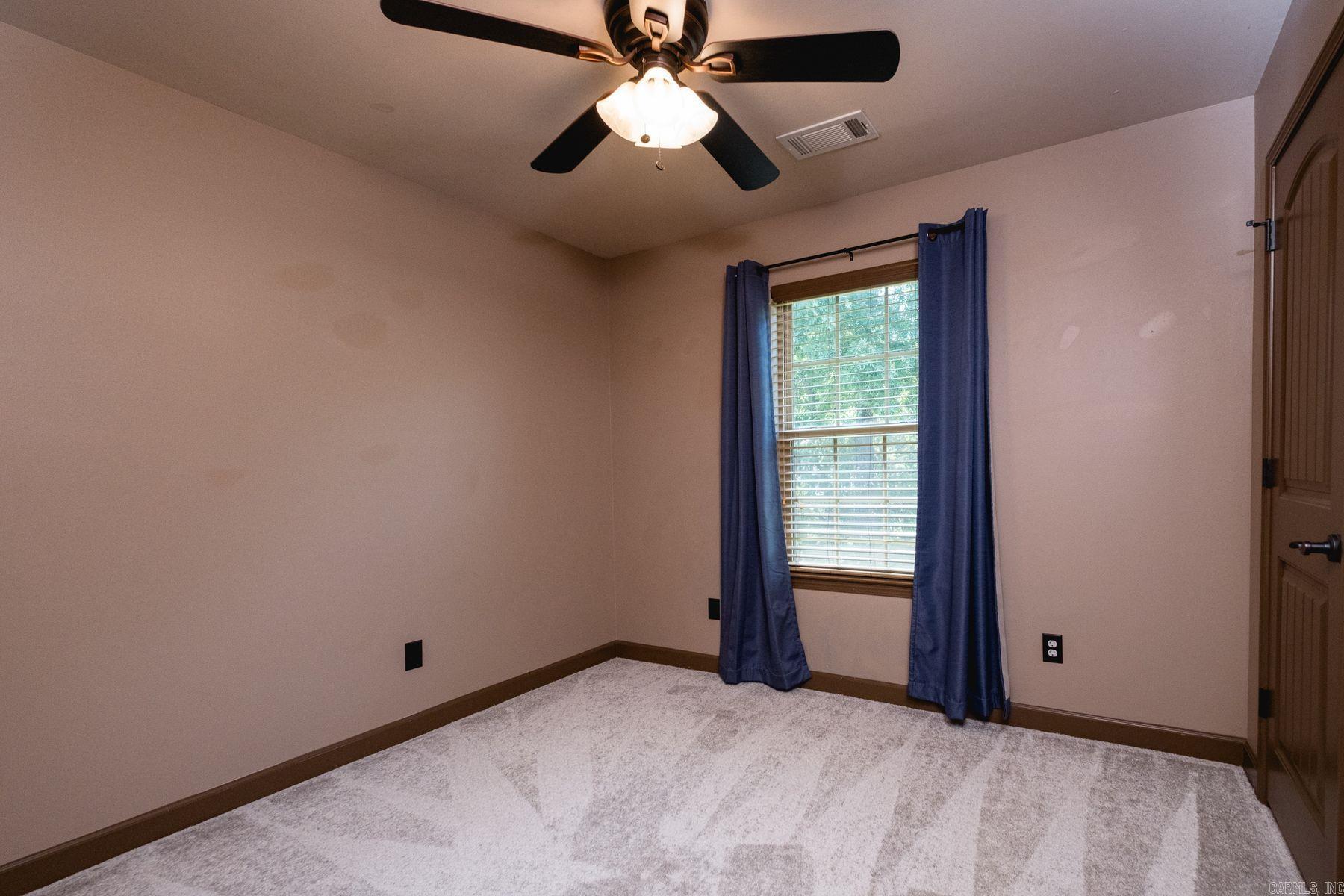 4951 Dixie Lane
