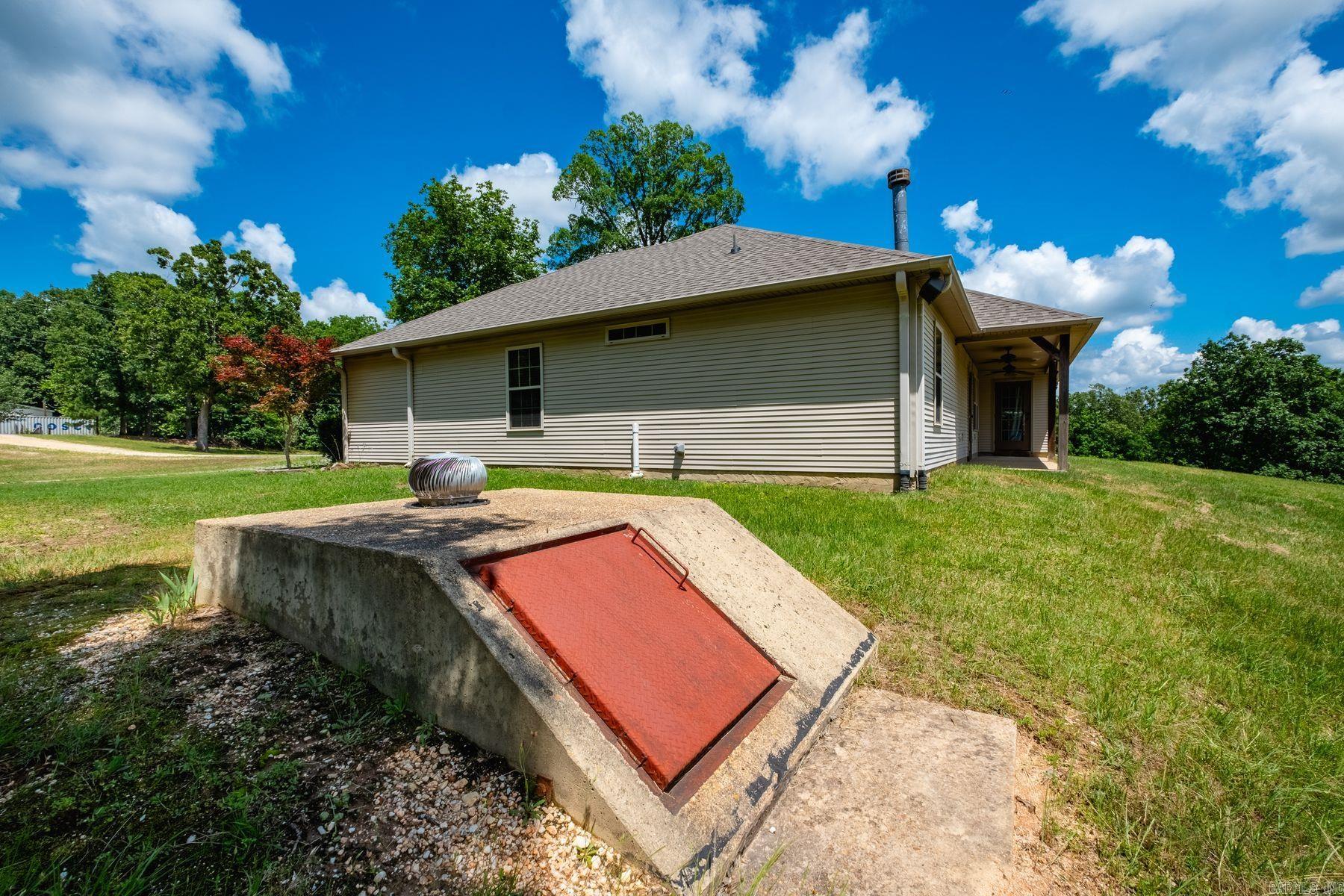 4951 Dixie Lane