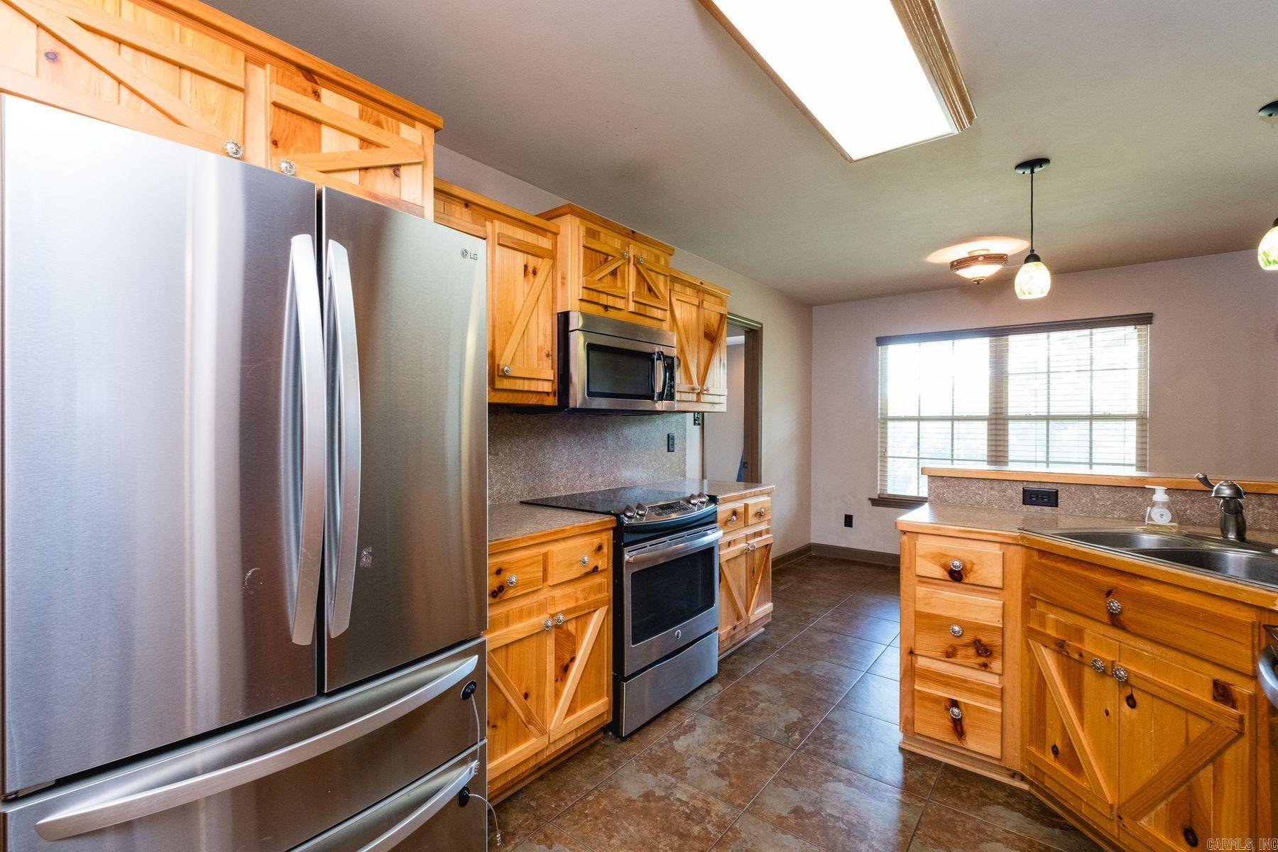 4951 Dixie Lane