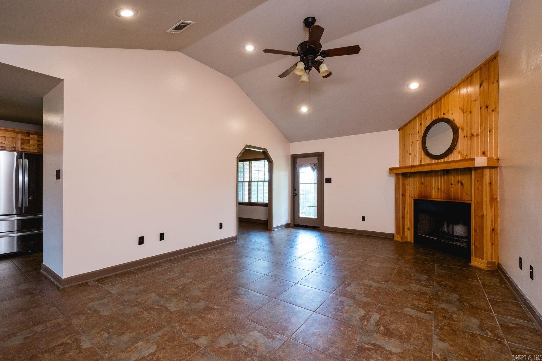 4951 Dixie Lane