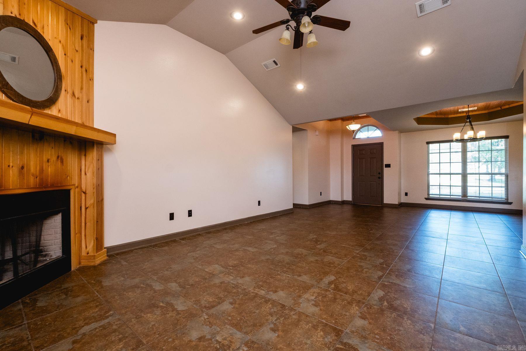 4951 Dixie Lane