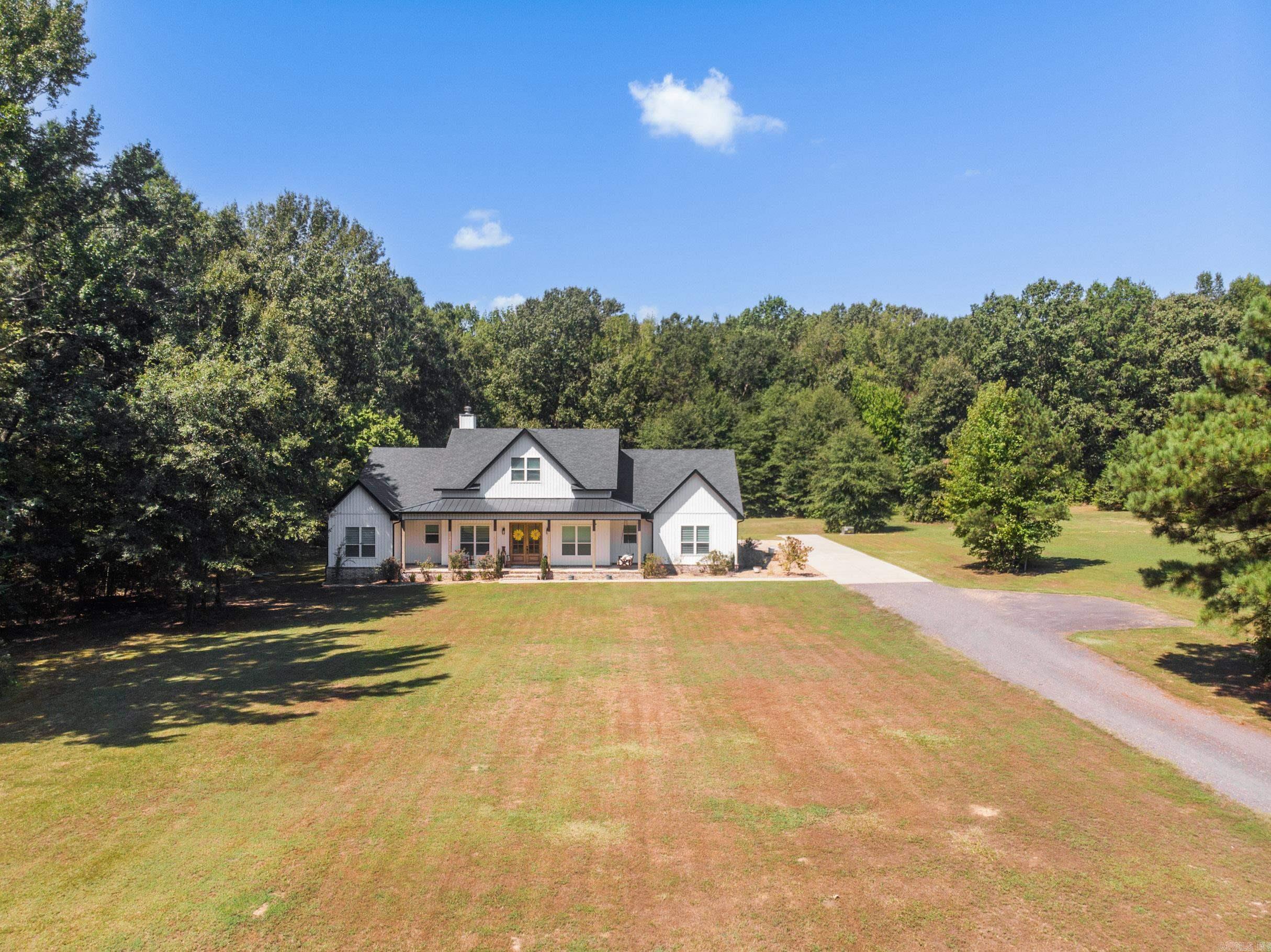 1084 Mahoney Road