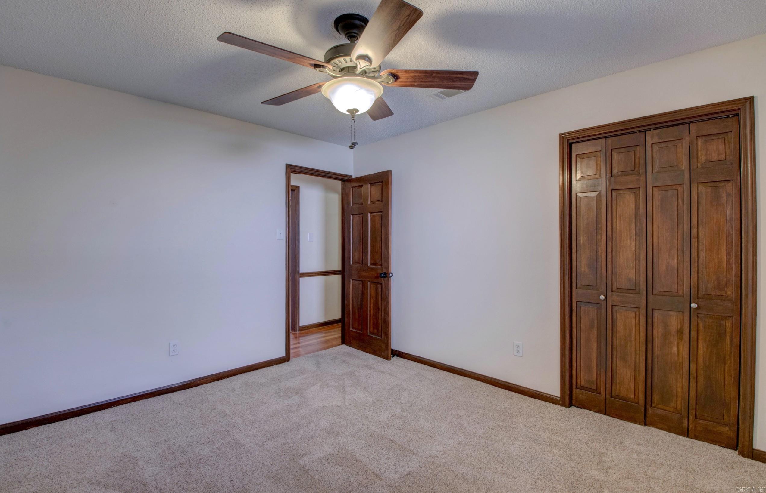5 Suwannee Cove