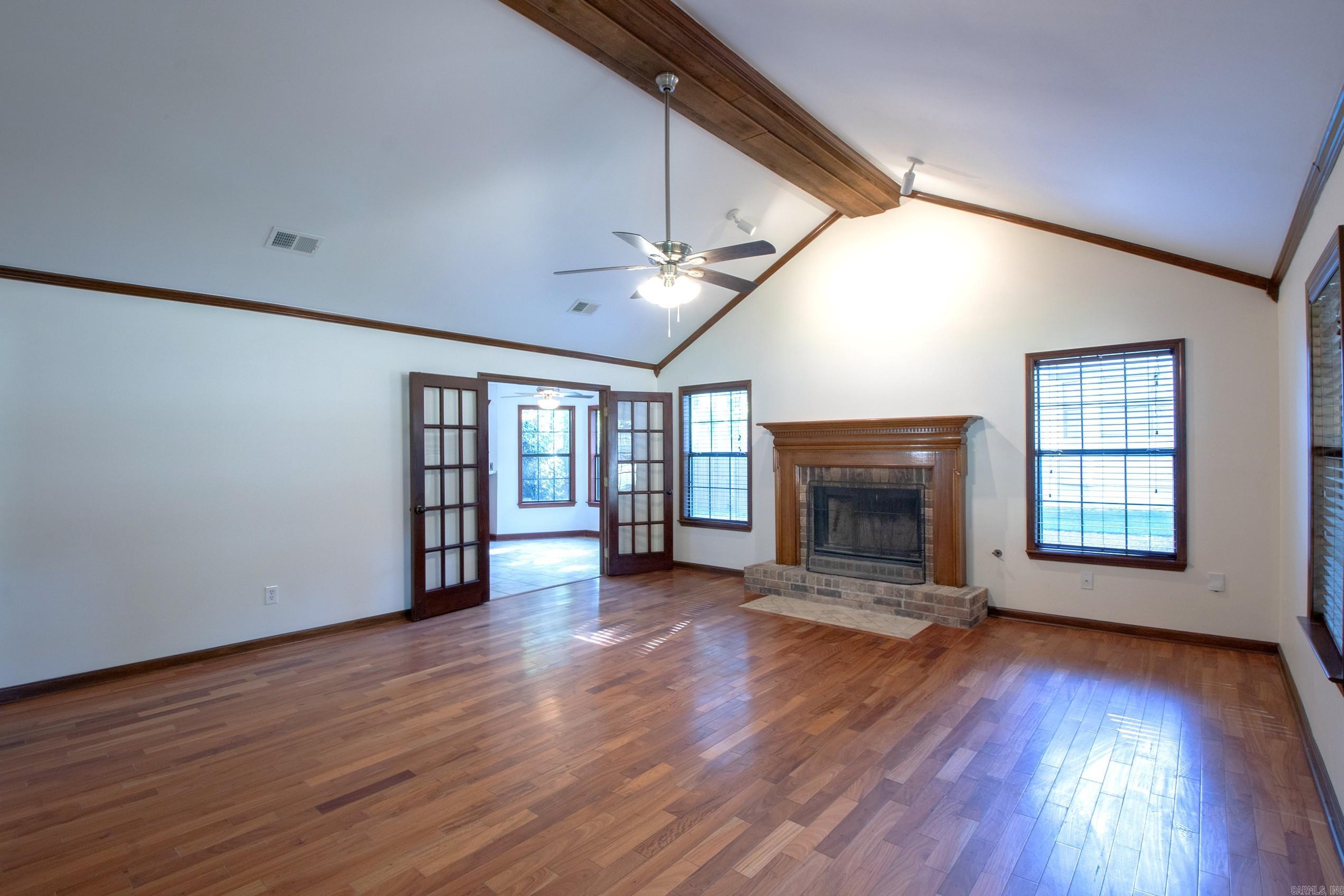 5 Suwannee Cove