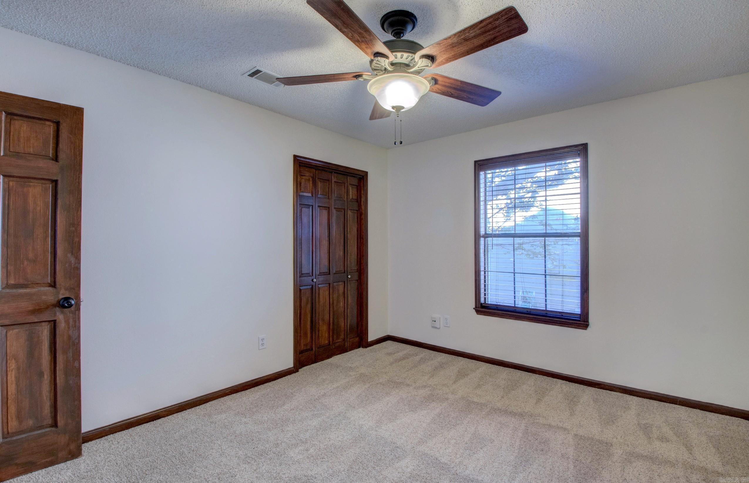 5 Suwannee Cove