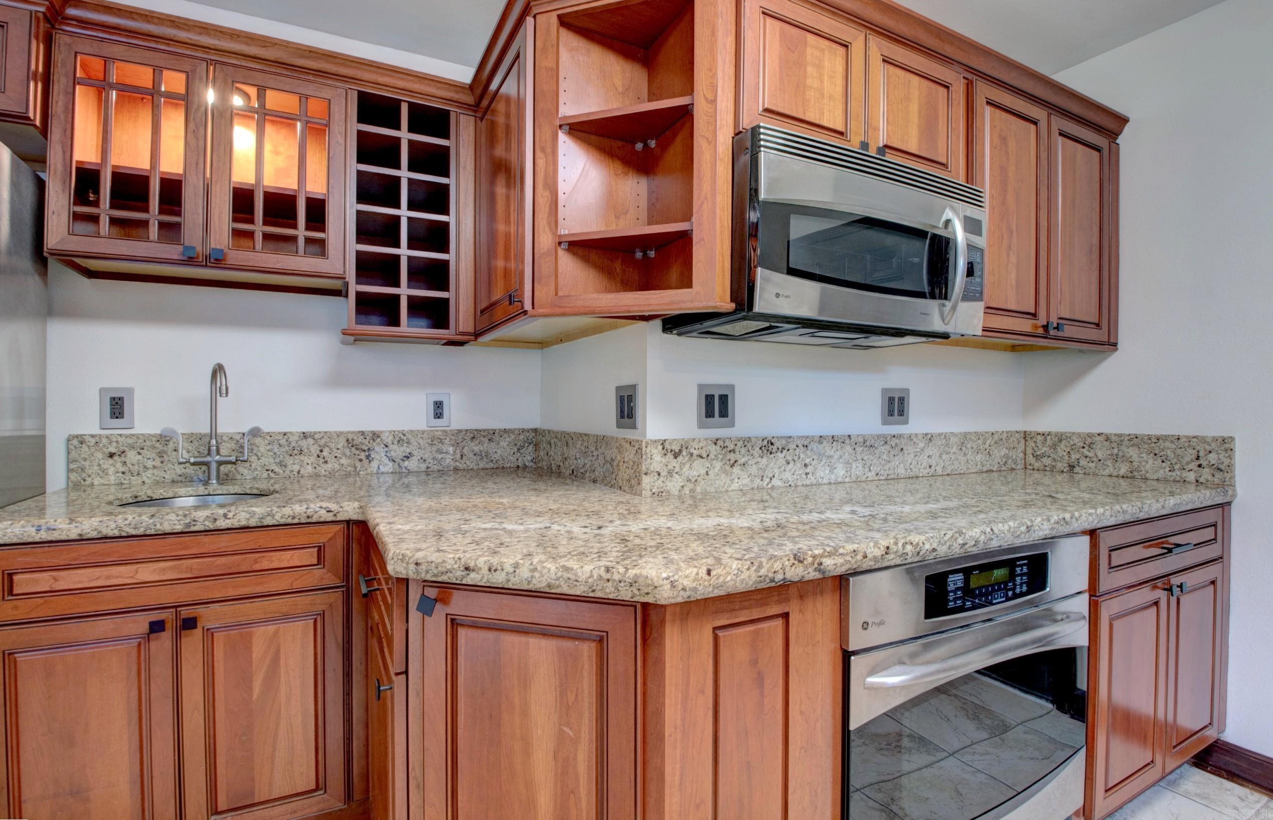 5 Suwannee Cove