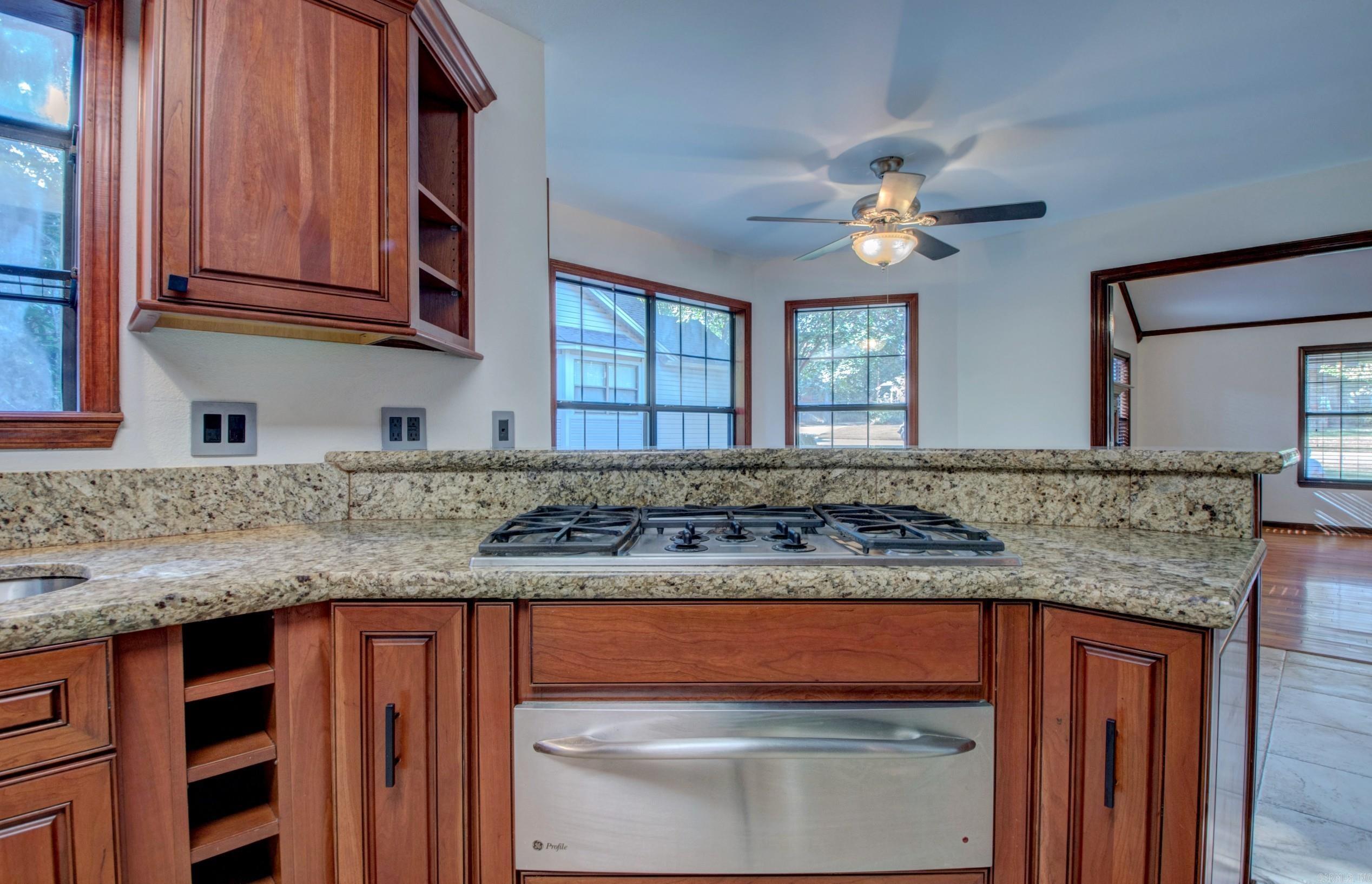 5 Suwannee Cove