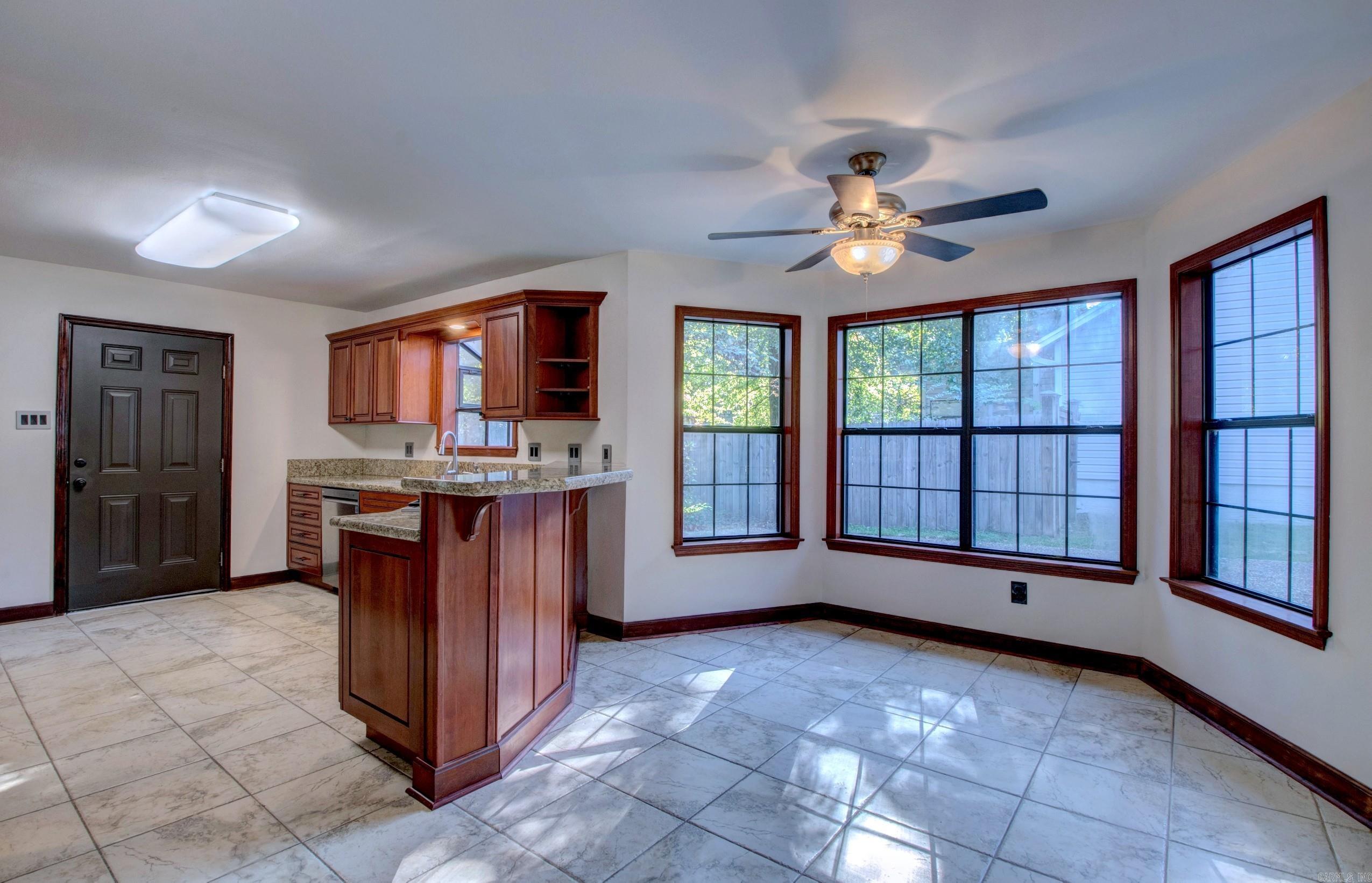 5 Suwannee Cove