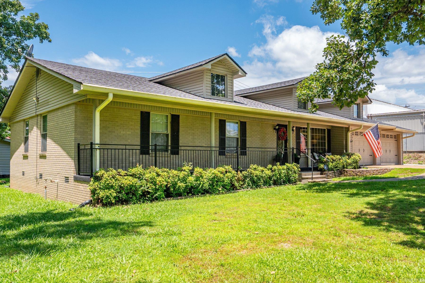 108 Mossman Street