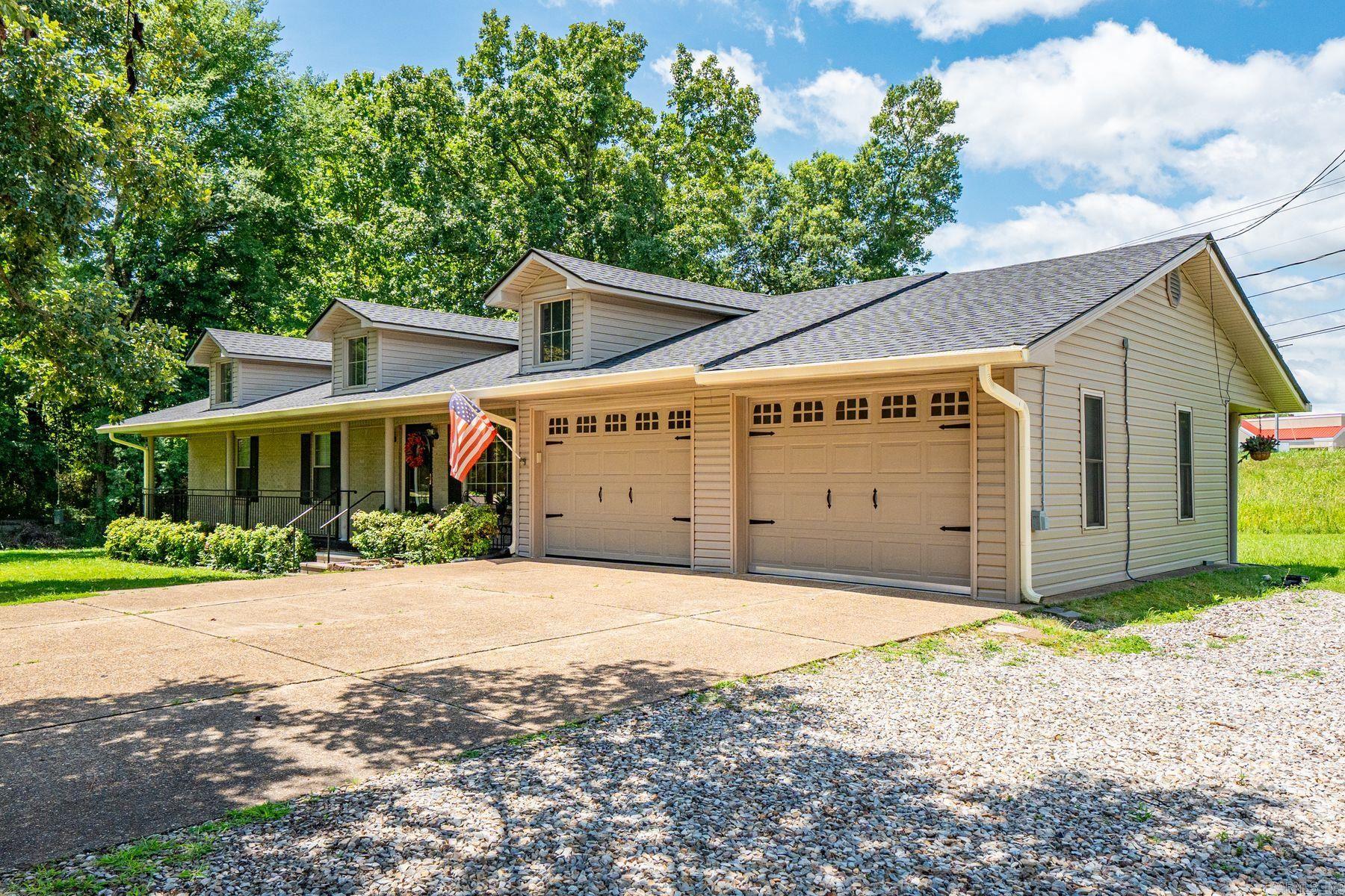 108 Mossman Street