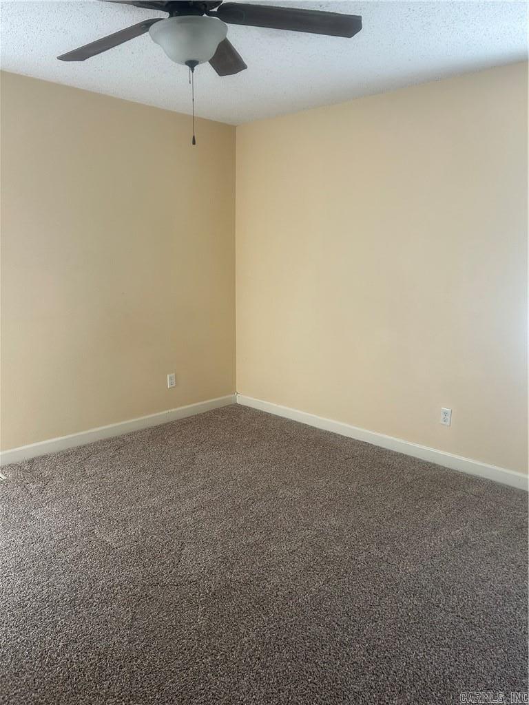 2808 N Greenwich Ave
