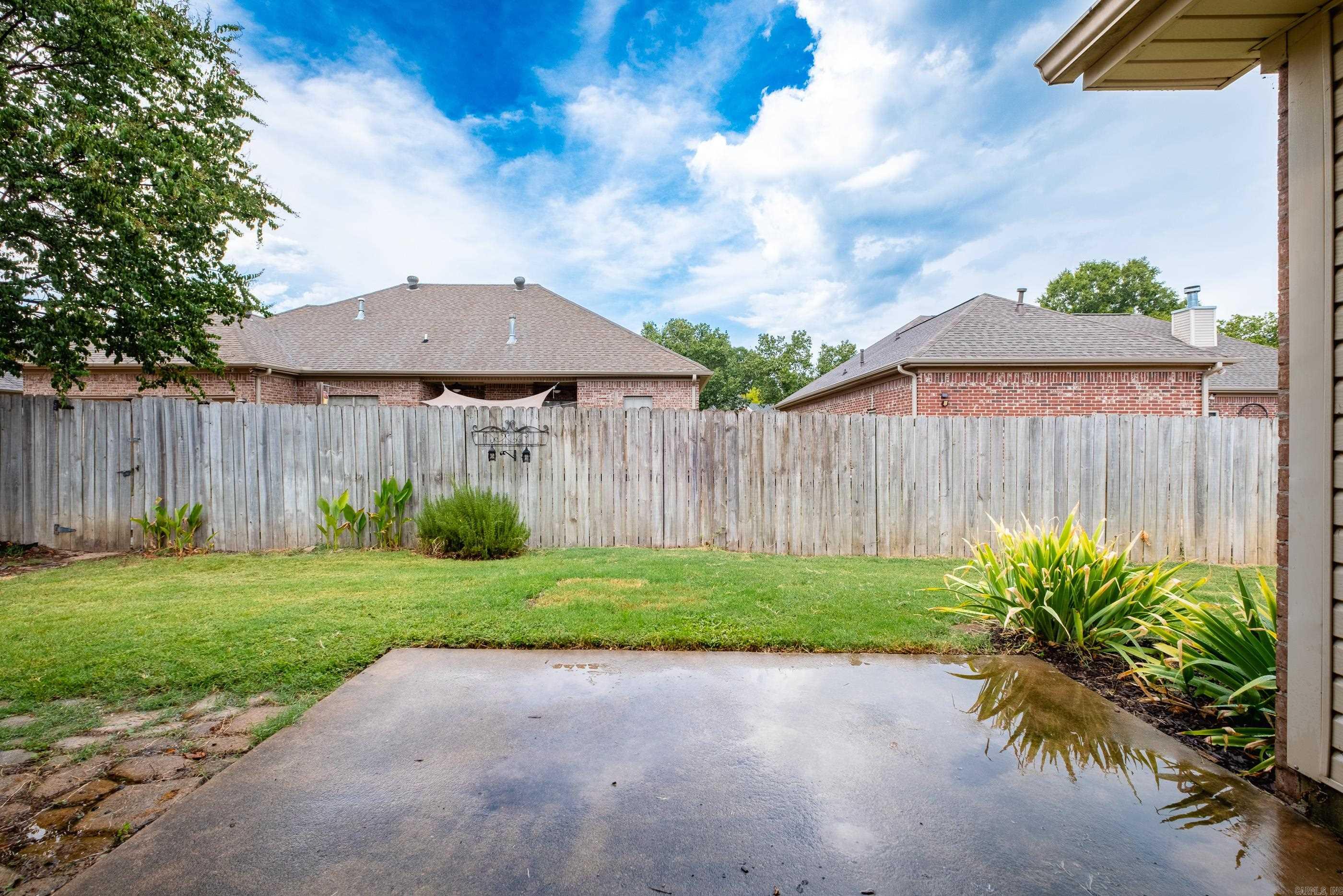 211 Chantilly Circle