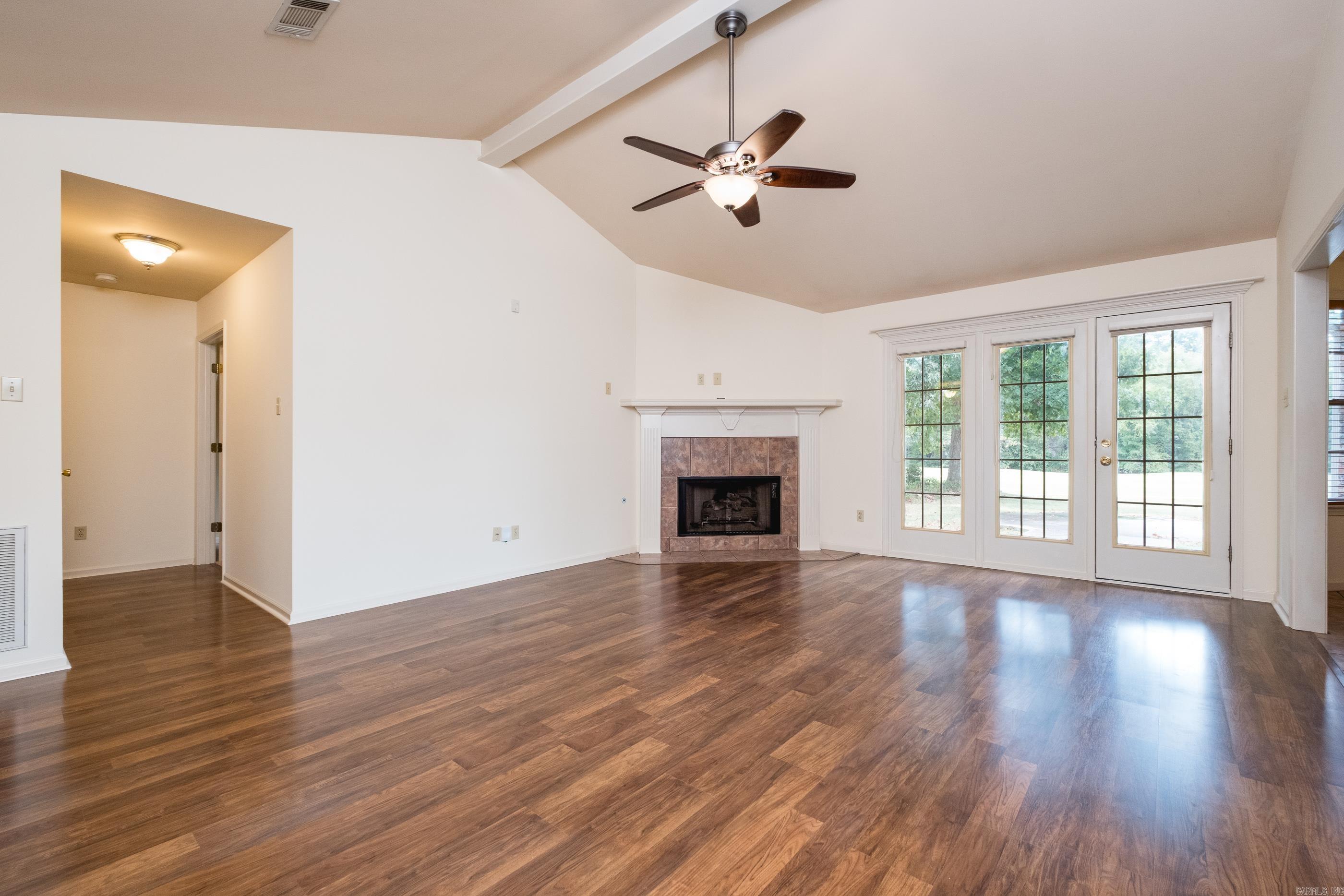 210 Chantilly Circle