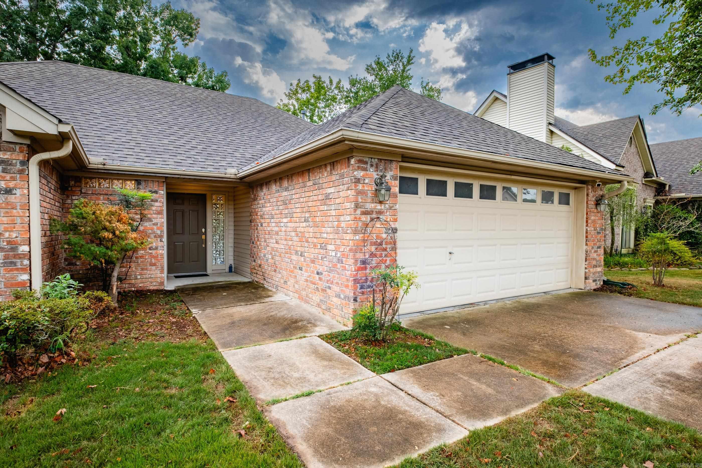 210 Chantilly Circle