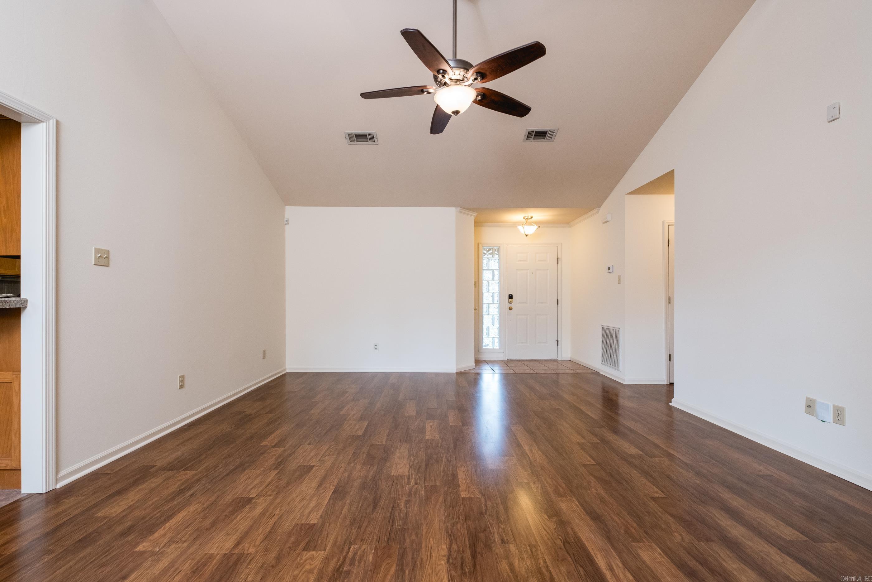 210 Chantilly Circle