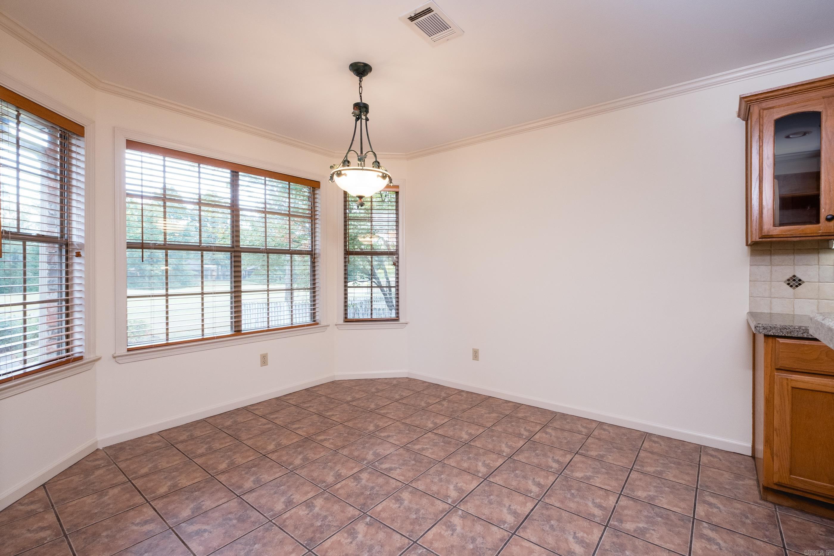 210 Chantilly Circle