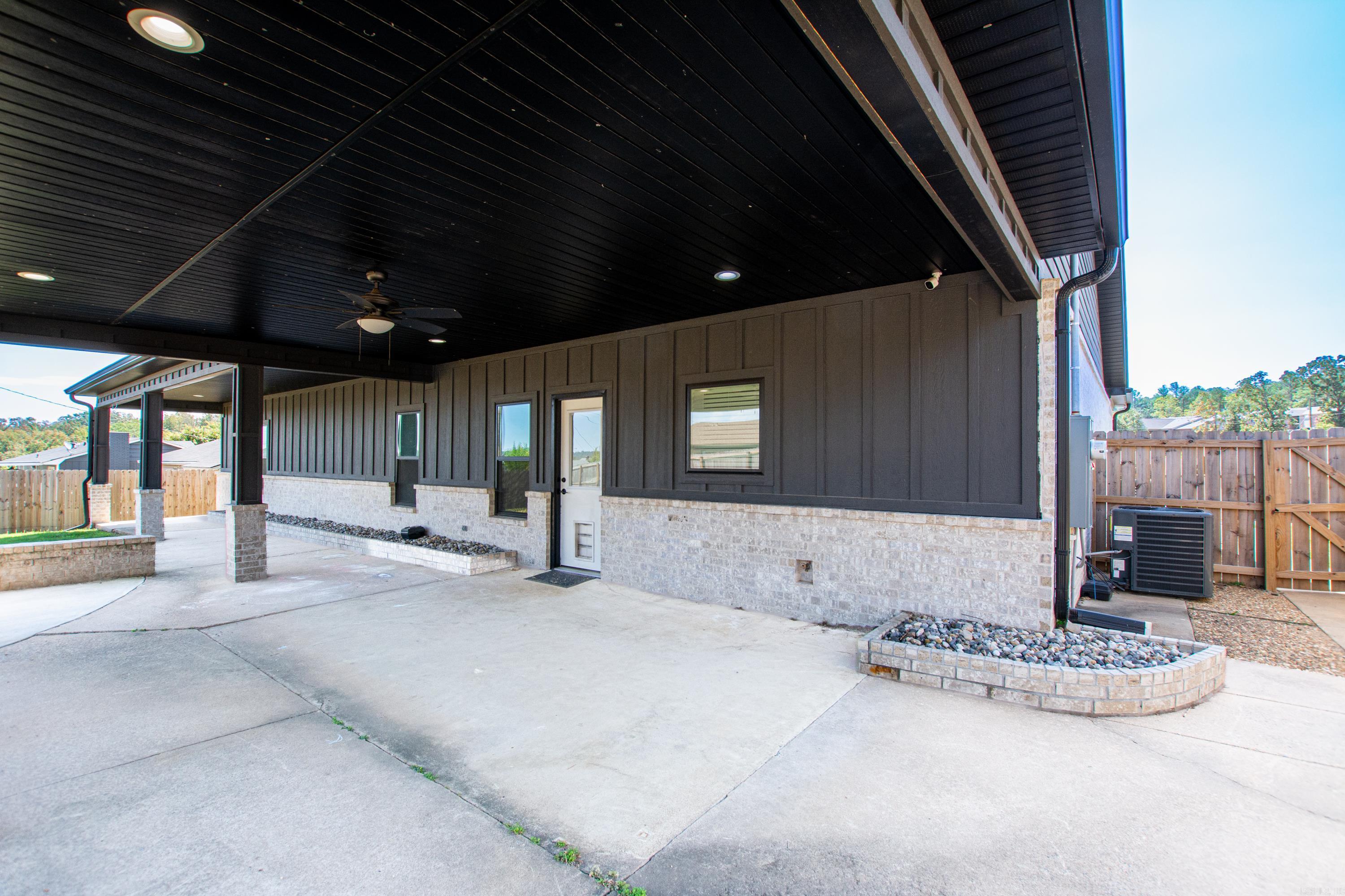 11408 E Stoney Point Court